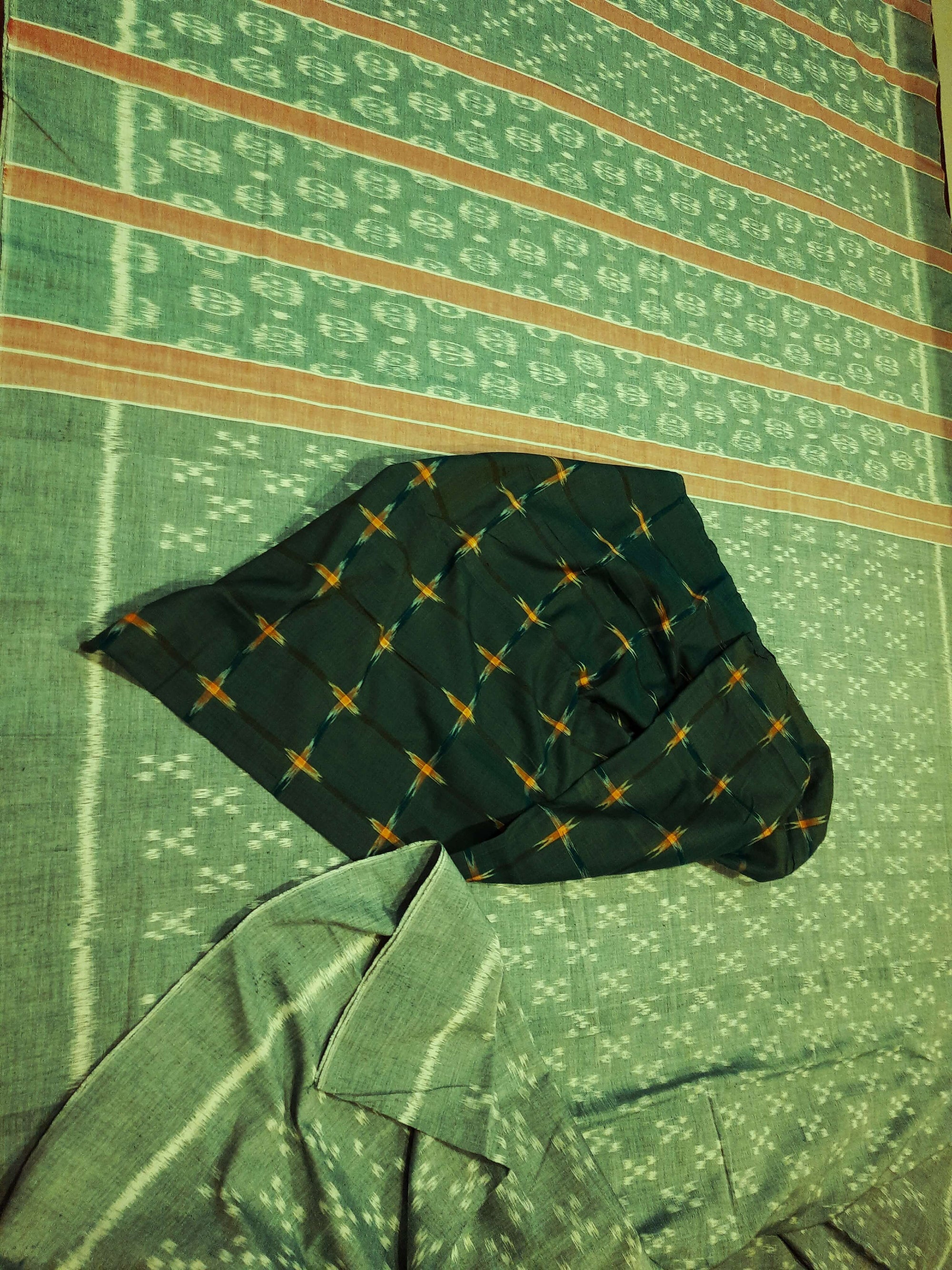Green Cotton Odisha Ikat saree with mix match cotton ikat blouse piece