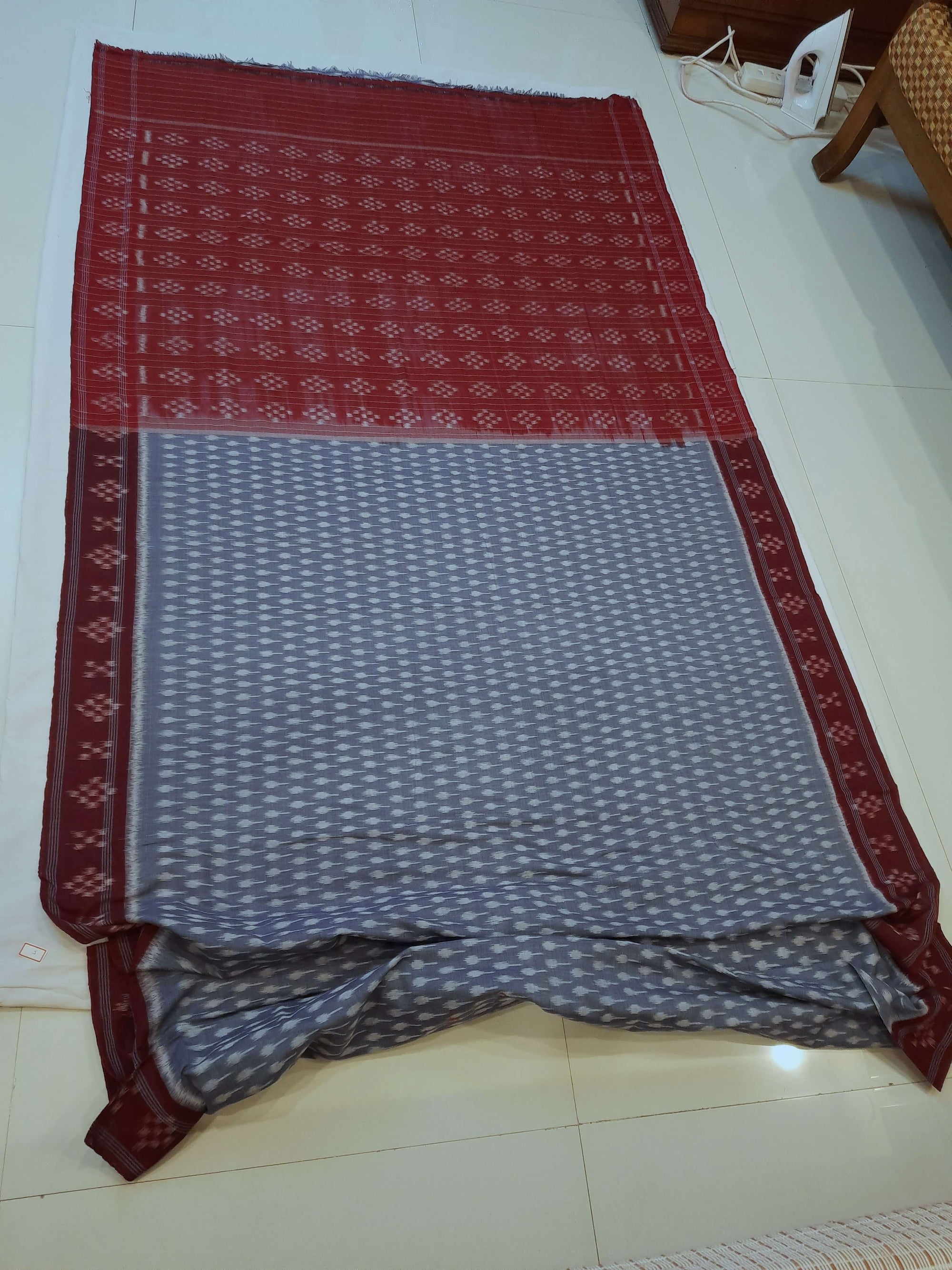 Grey cotton Odisha Ikat Saree with mix match cotton Ikat blouse piece