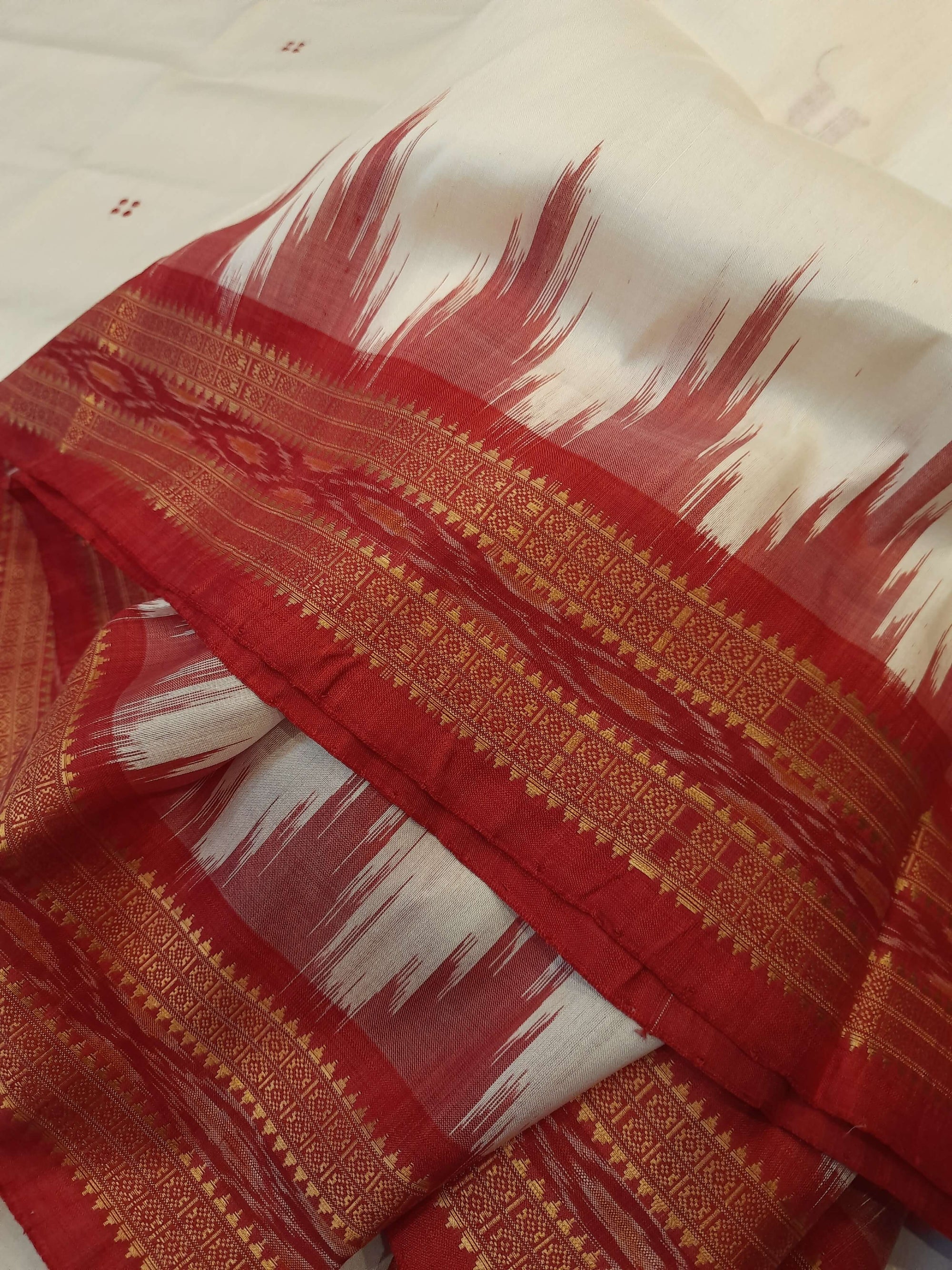 White Red Odisha Khandua Pata Silk Saree with cotton ikat blouse piece