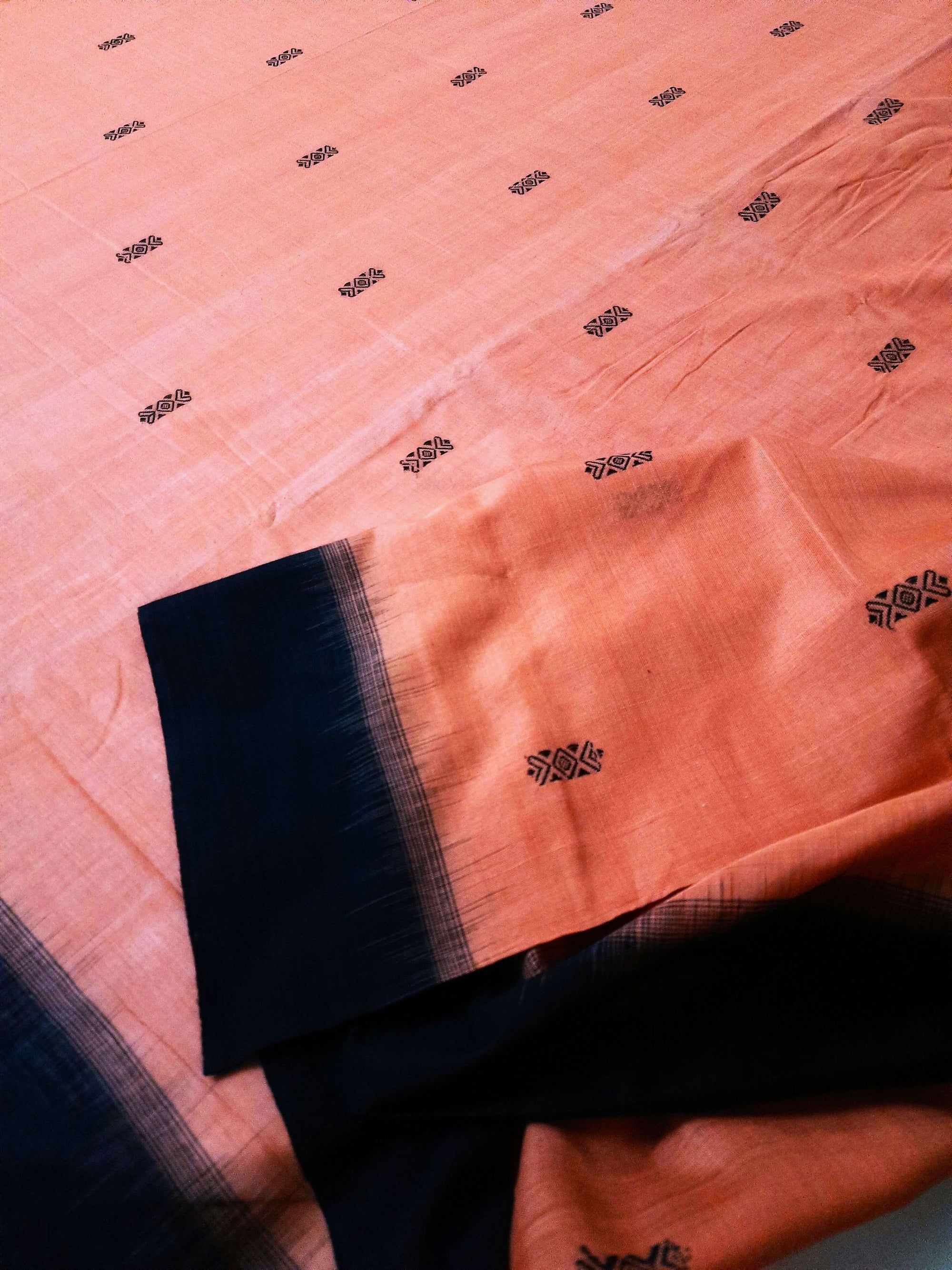 Peach colour Sambalpuri Cotton Saree with running blouse piece