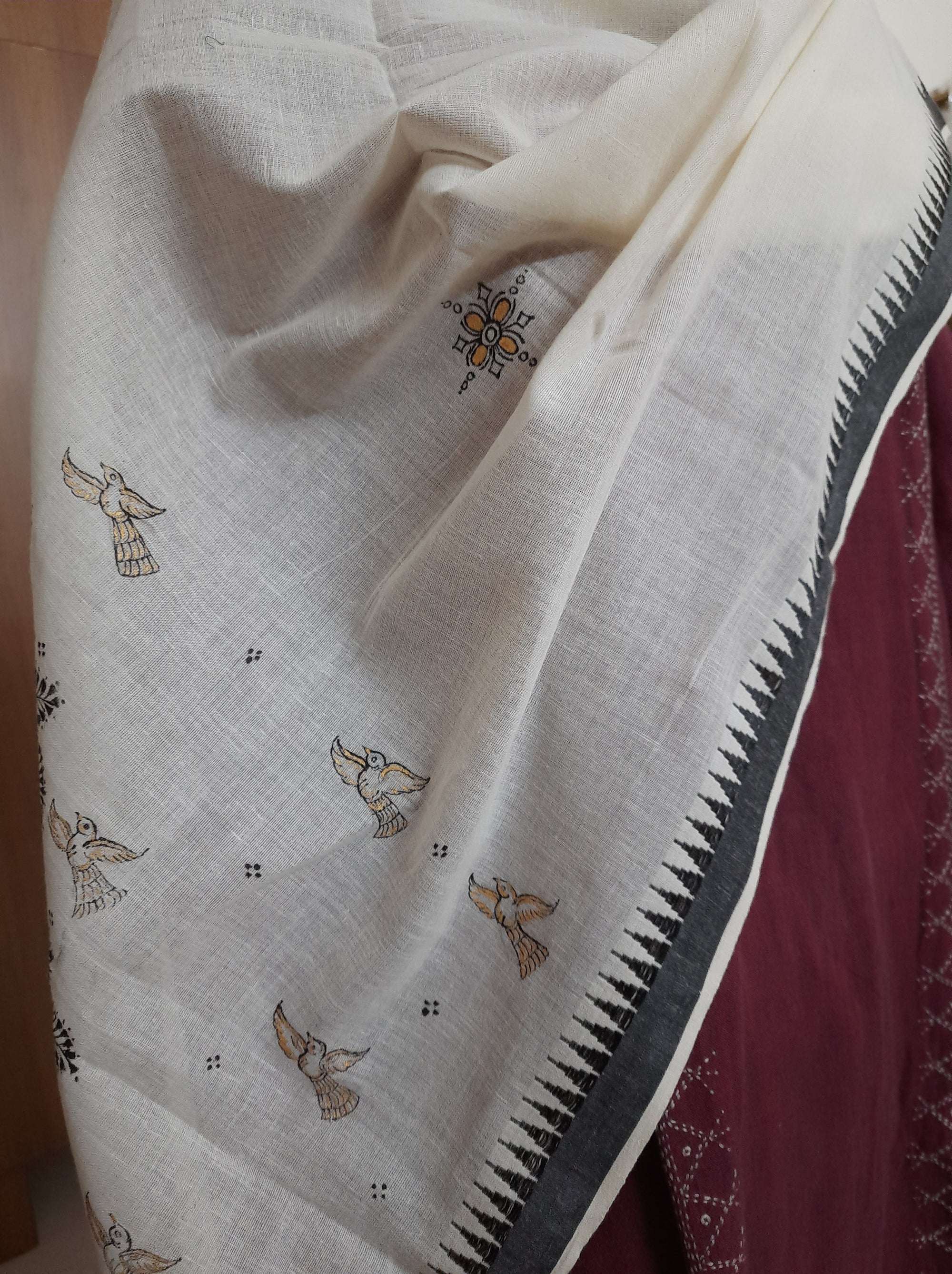 Off-white cotton Dupatta with hand painted Pattachitra motifs