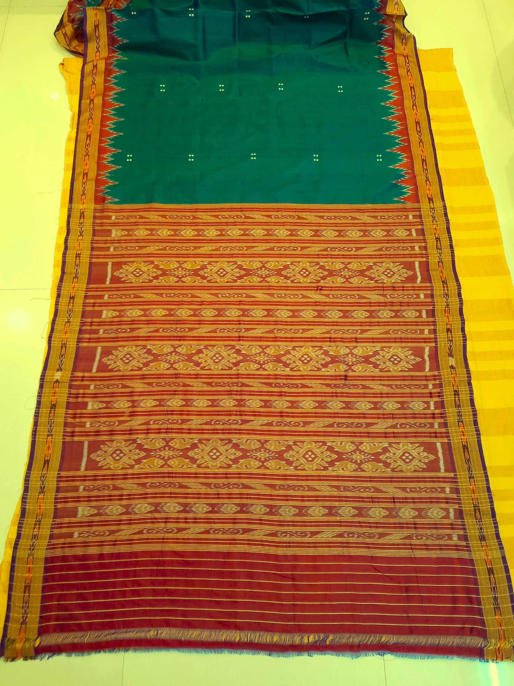 Green (dual shade) with Red Odisha Khandua Pata Silk Saree