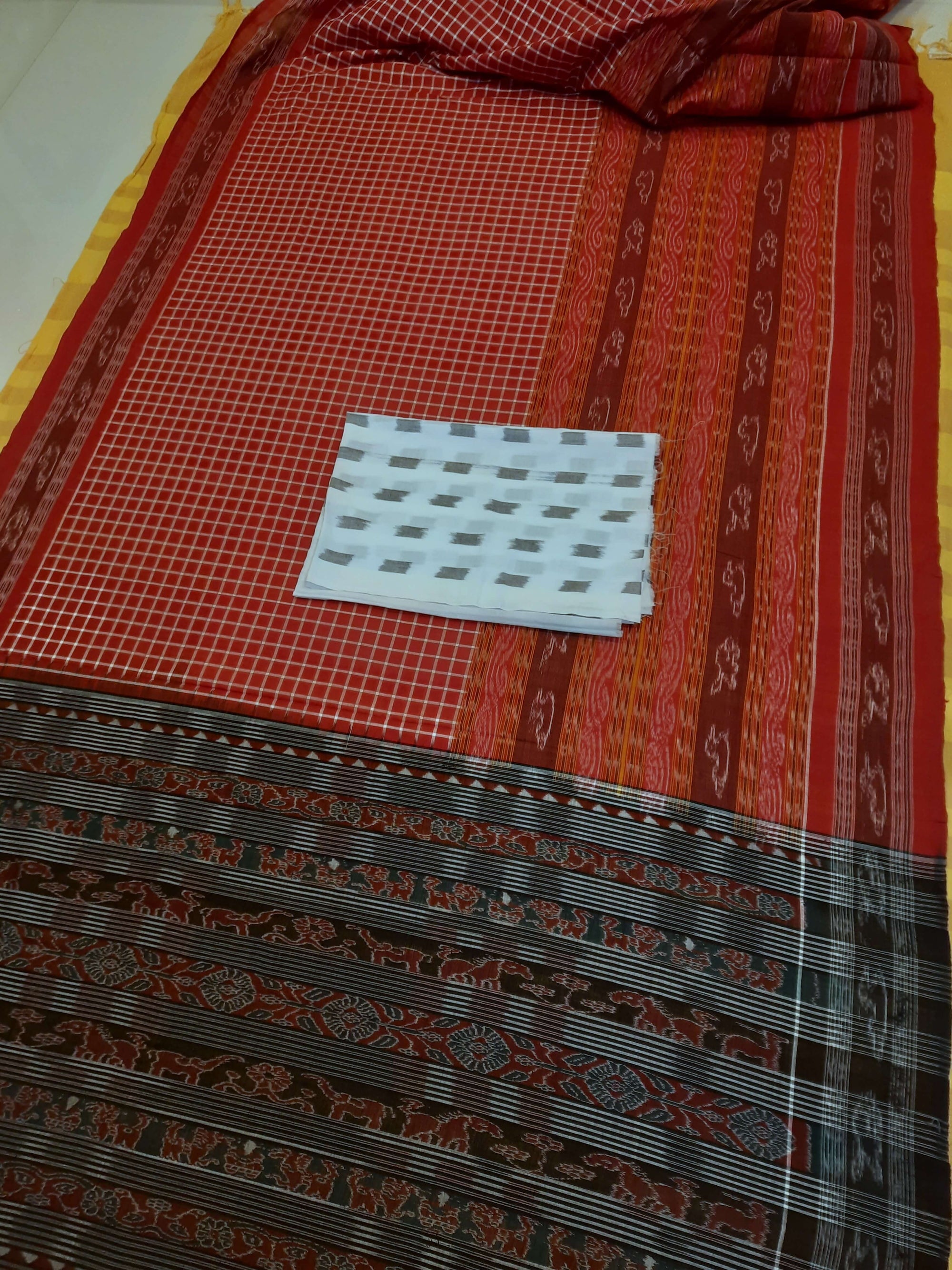 Maroon wide border Sambalpuri Sachipar Cotton Saree with mix match blouse piece