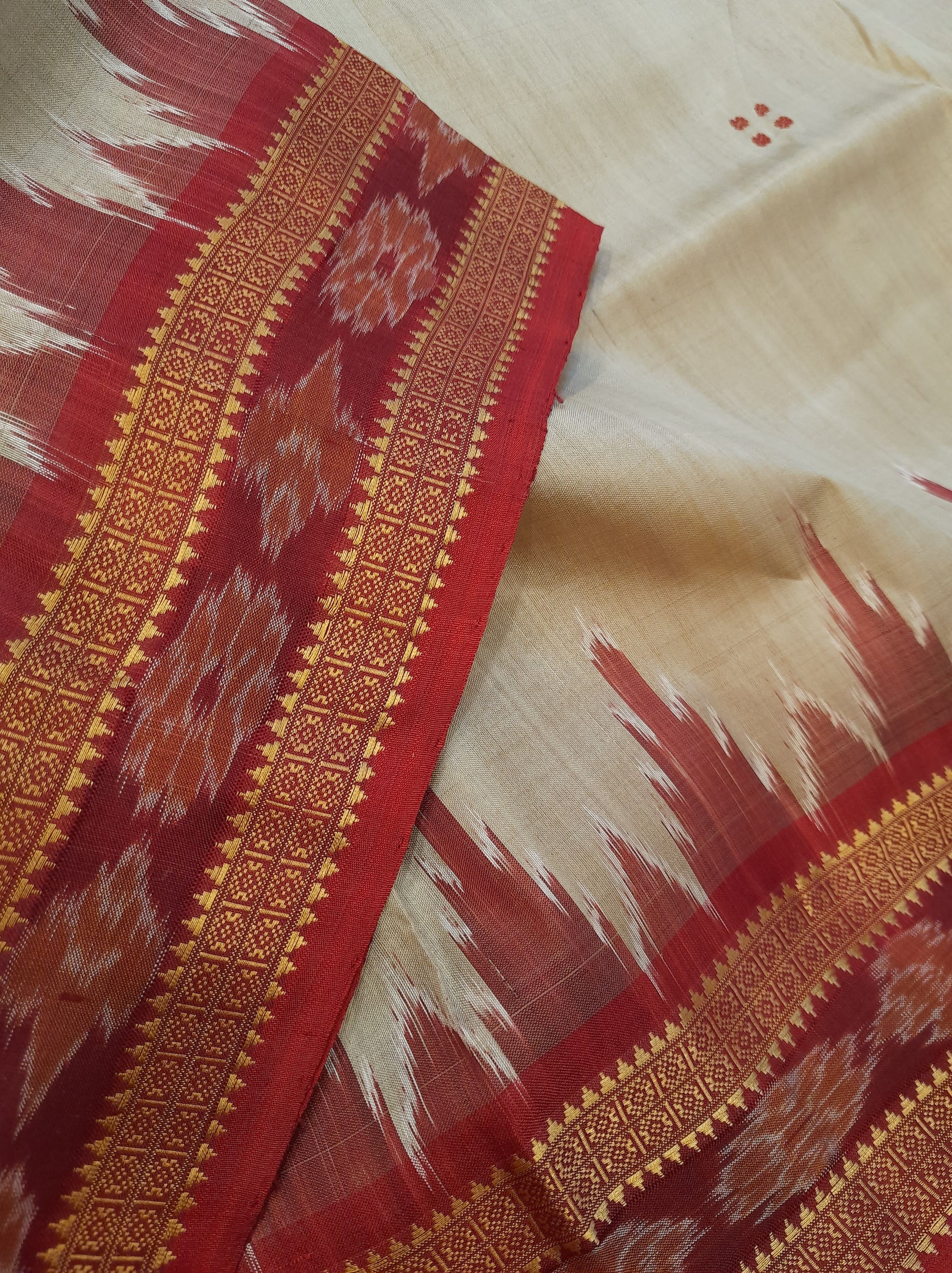 Beige Odisha Khandua Pata Silk Saree with cotton ikat blouse piece