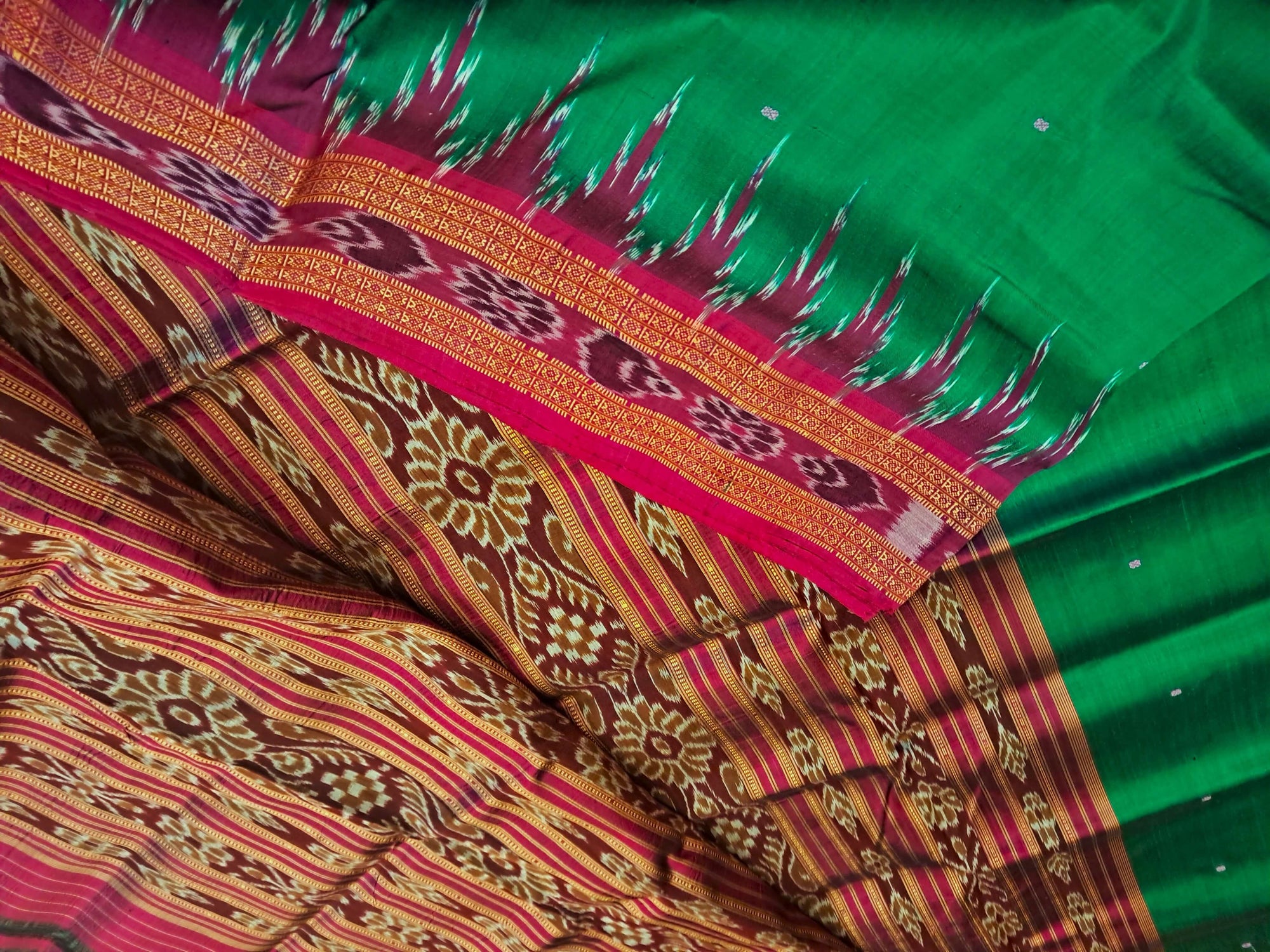 Green with Pink Odisha Khandua Pata Silk Saree