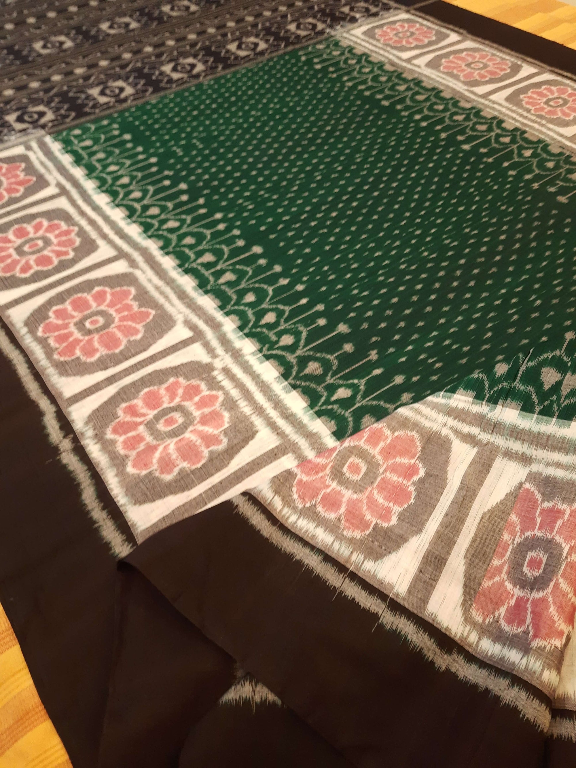 Green cotton Sambalpuri Saree with running blouse piece