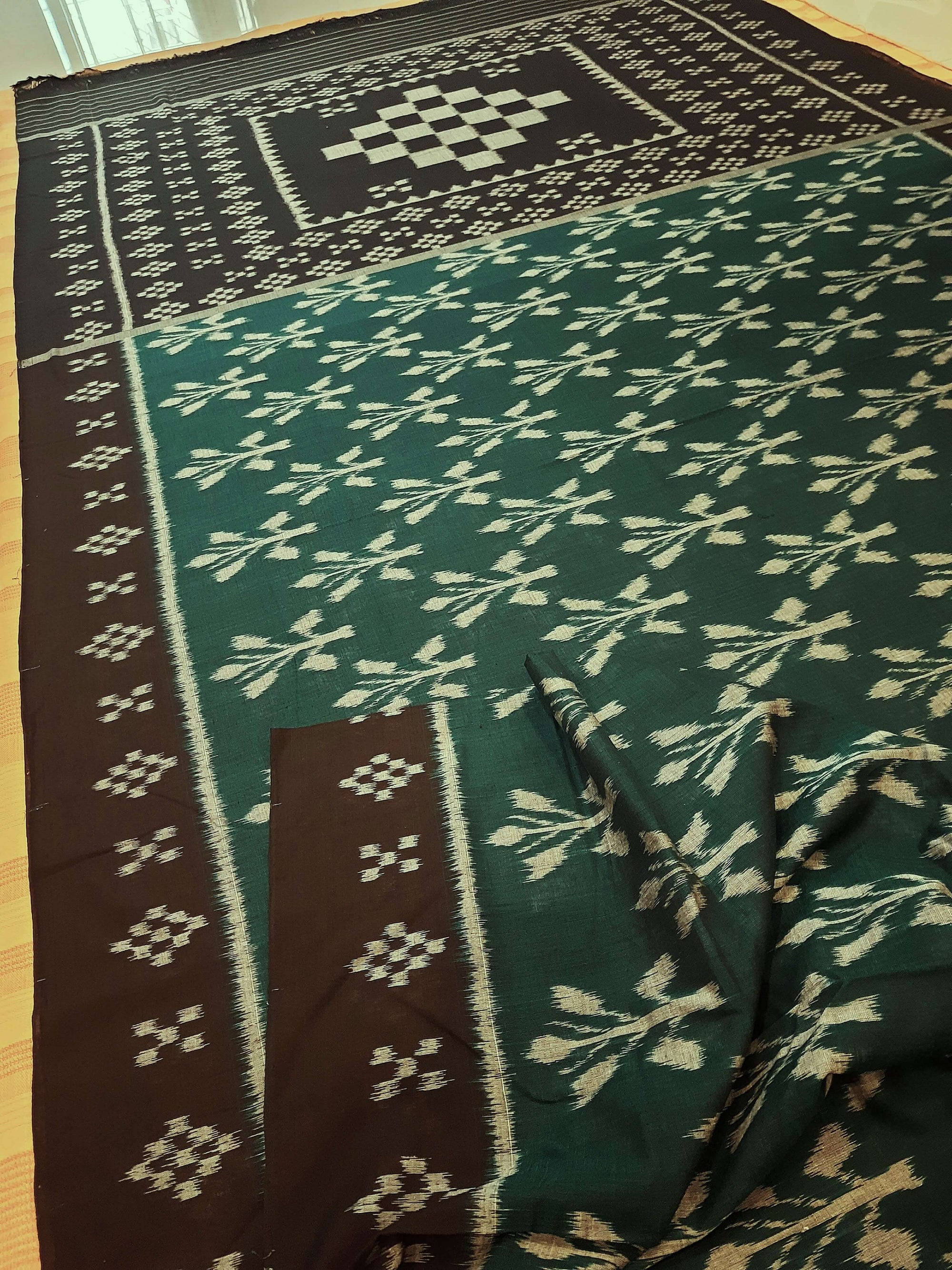 Green Cotton Odisha Ikat saree with mix match cotton ikat blouse piece