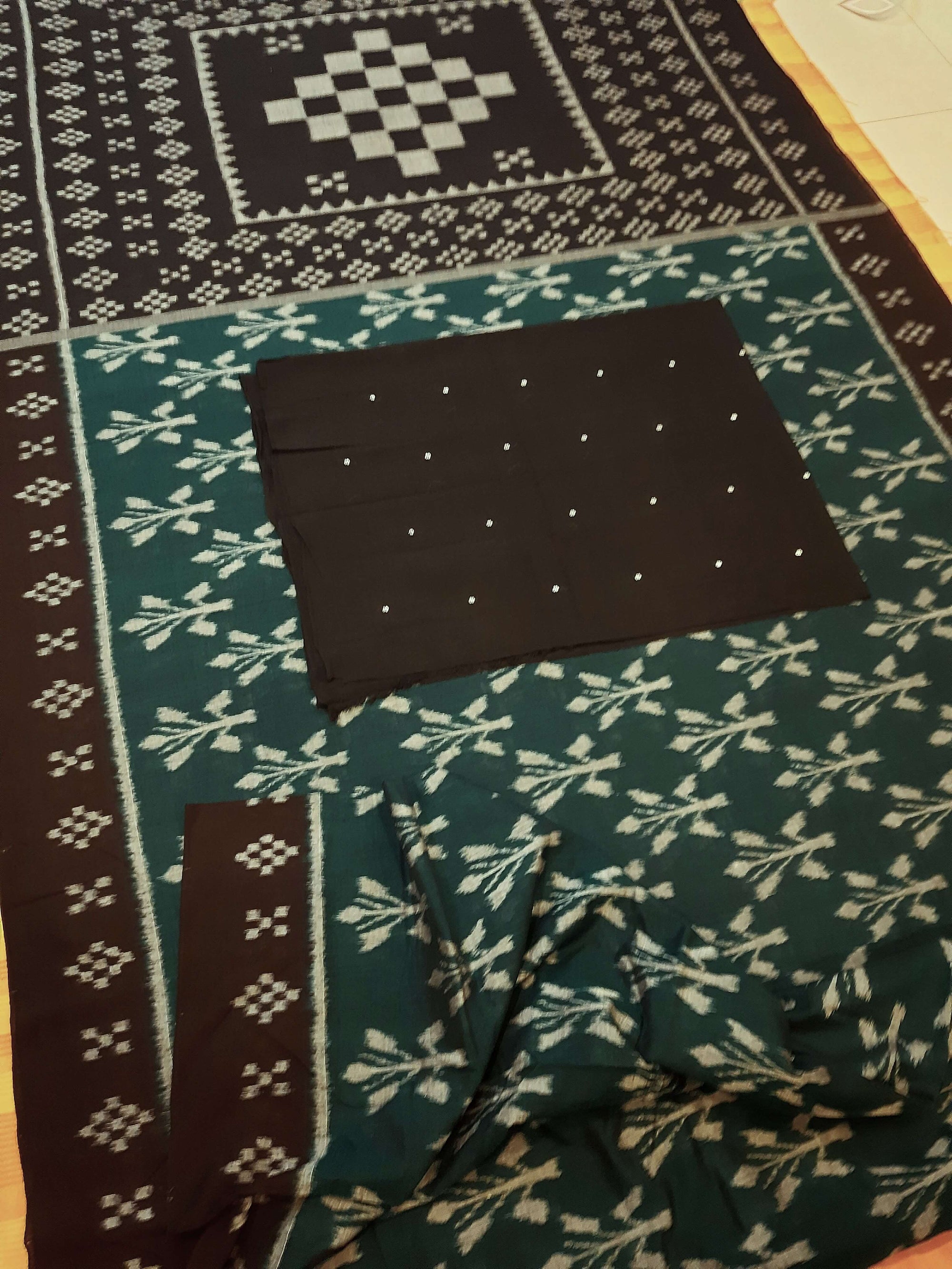 Green Cotton Odisha Ikat saree with mix match cotton ikat blouse piece