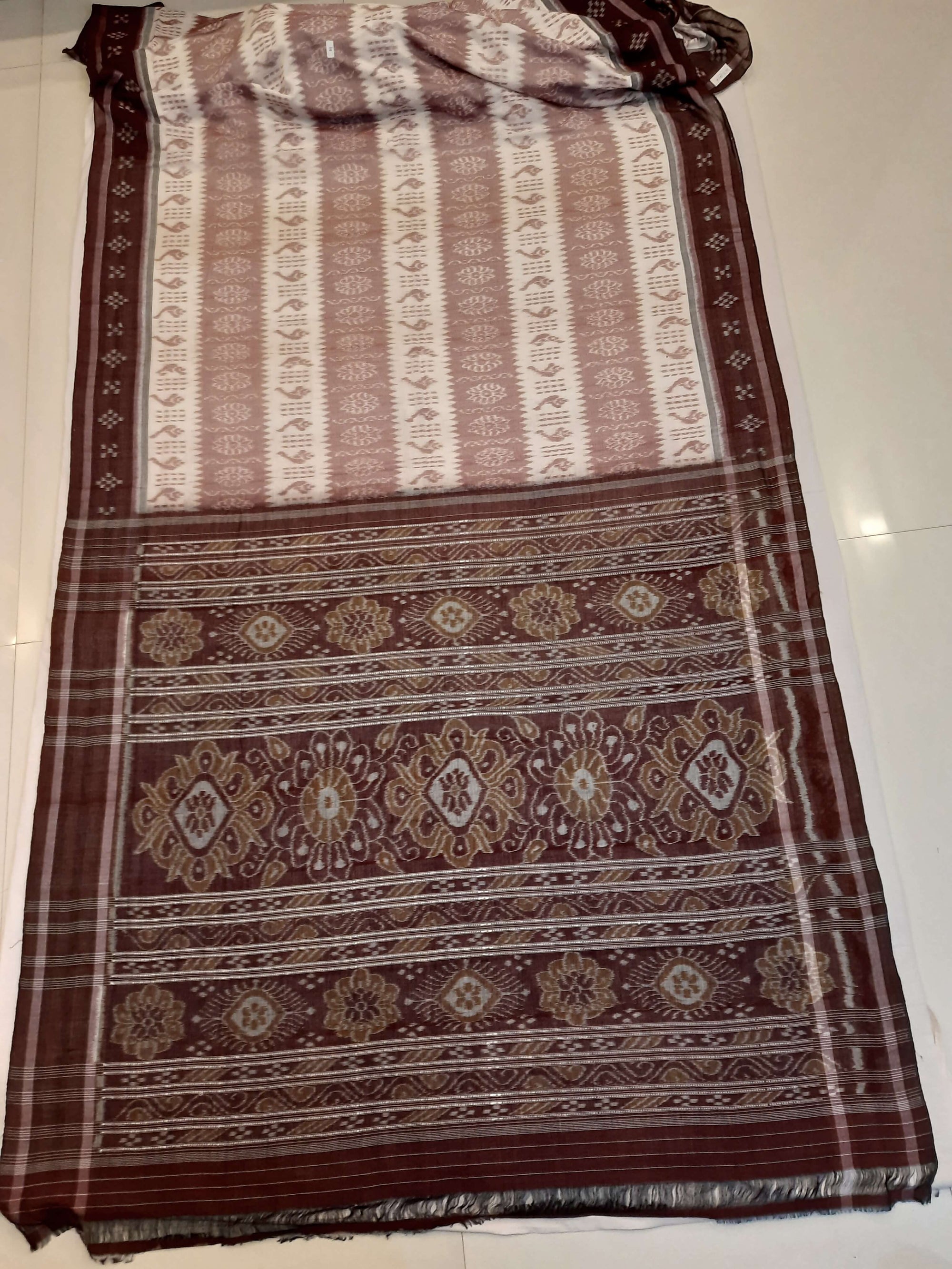 Offwhite Maroon Odisha Ikat saree with cotton ikat blouse piece