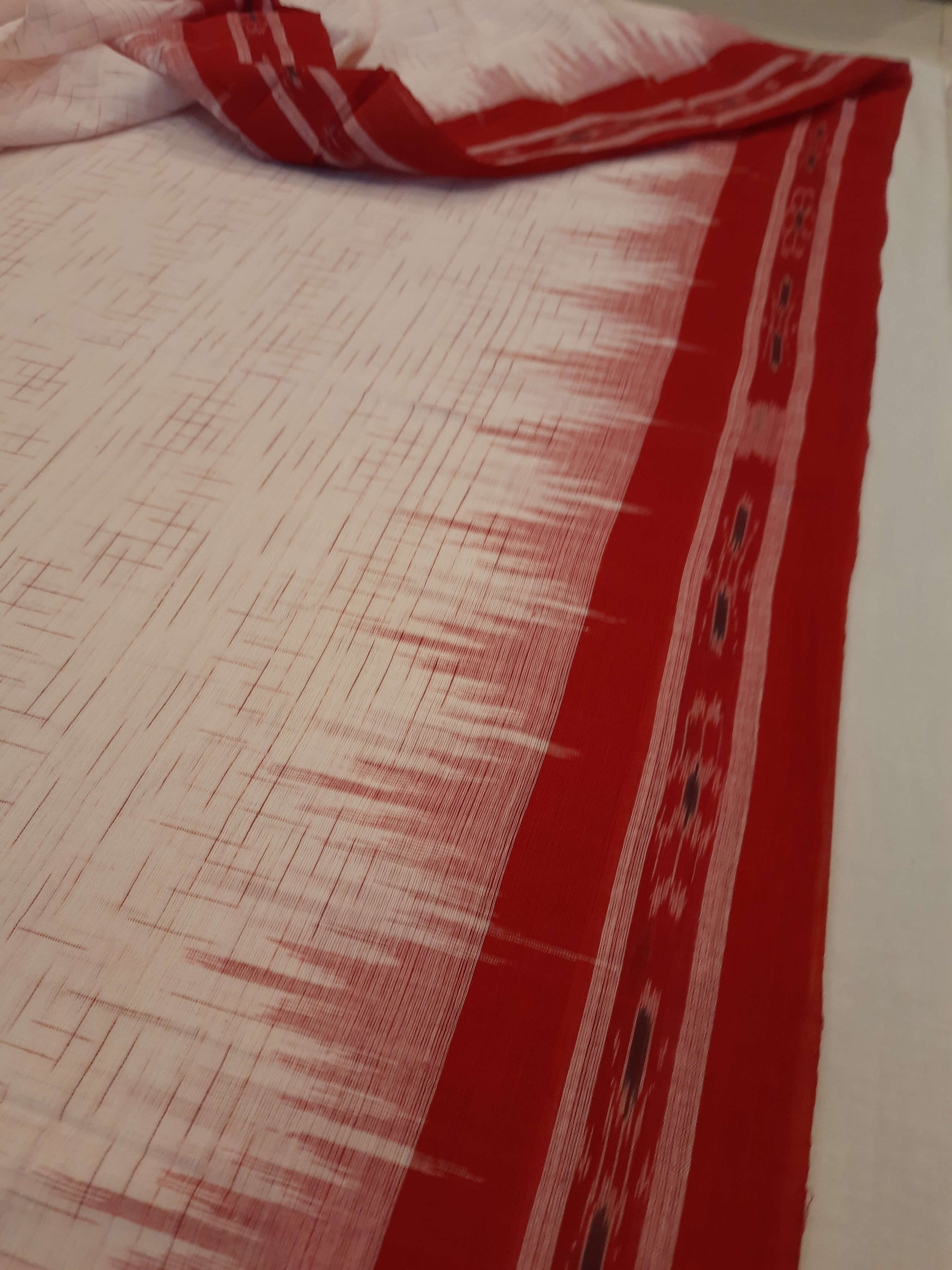 White with Red Cotton Odisha Ikat saree with mix match cotton ikat blouse piece
