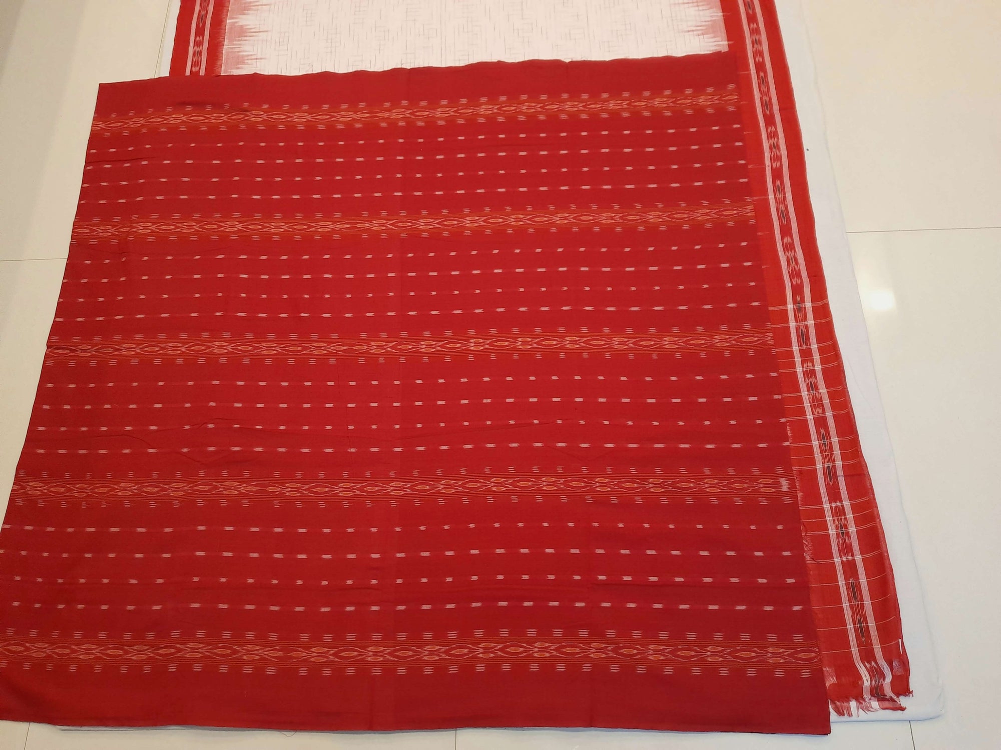 White with Red Cotton Odisha Ikat saree with mix match cotton ikat blouse piece