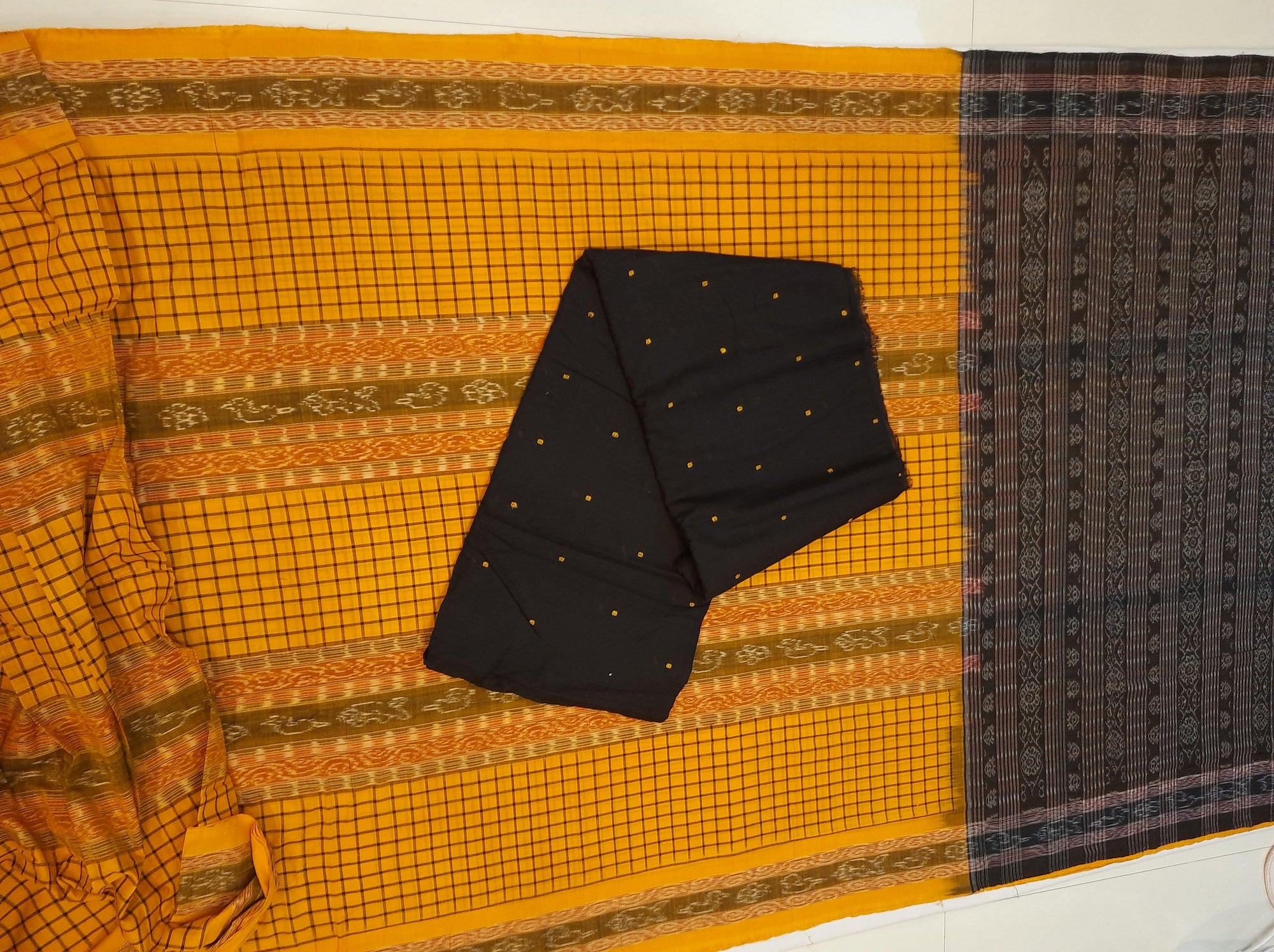 Yellow Sambalpuri Sachipar Cotton Saree with cotton ikat blouse piece