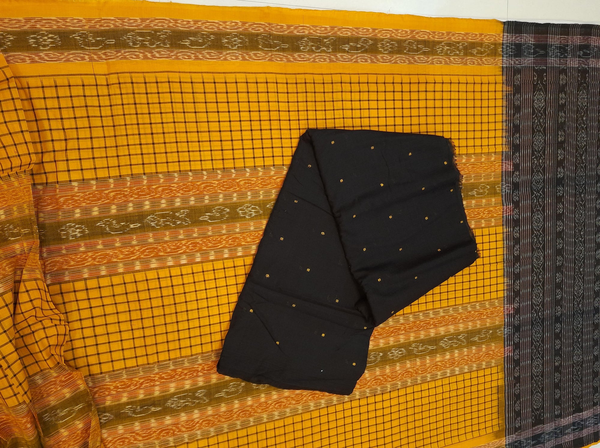 Yellow Sambalpuri Sachipar Cotton Saree with cotton ikat blouse piece