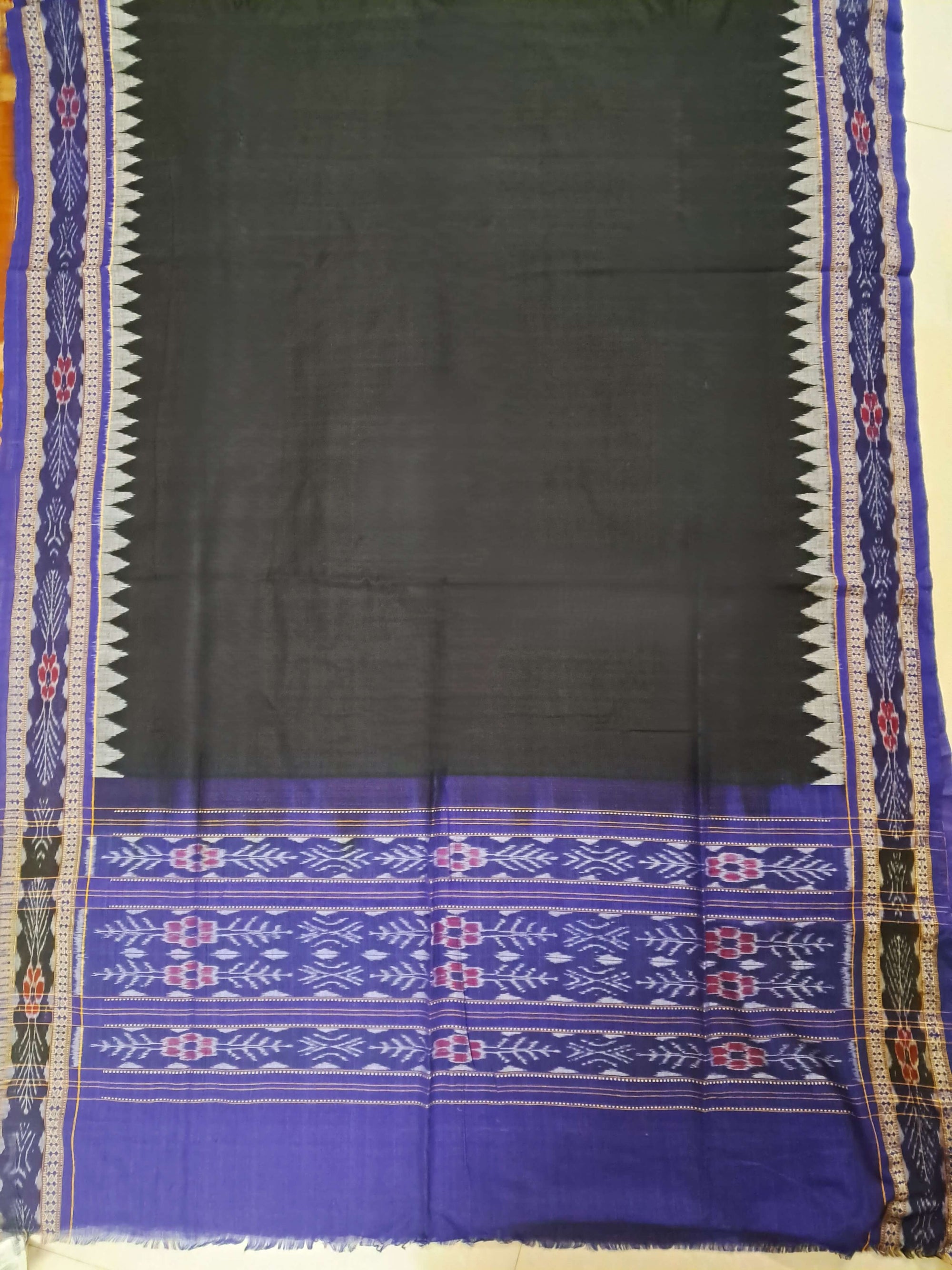 Black and Blue Cotton Sambalpuri Dupatta