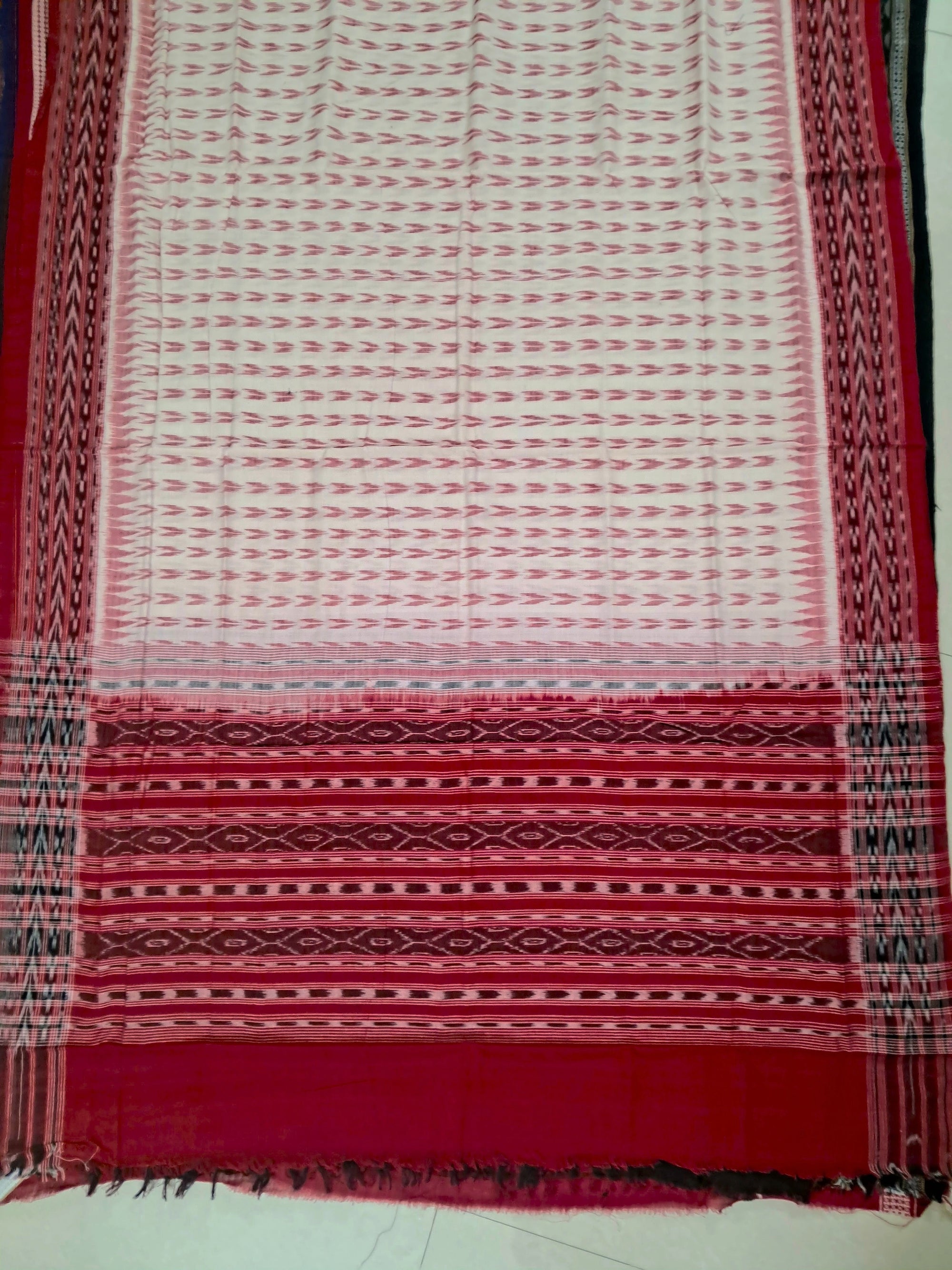 White and Red Cotton Sambalpuri Dupatta