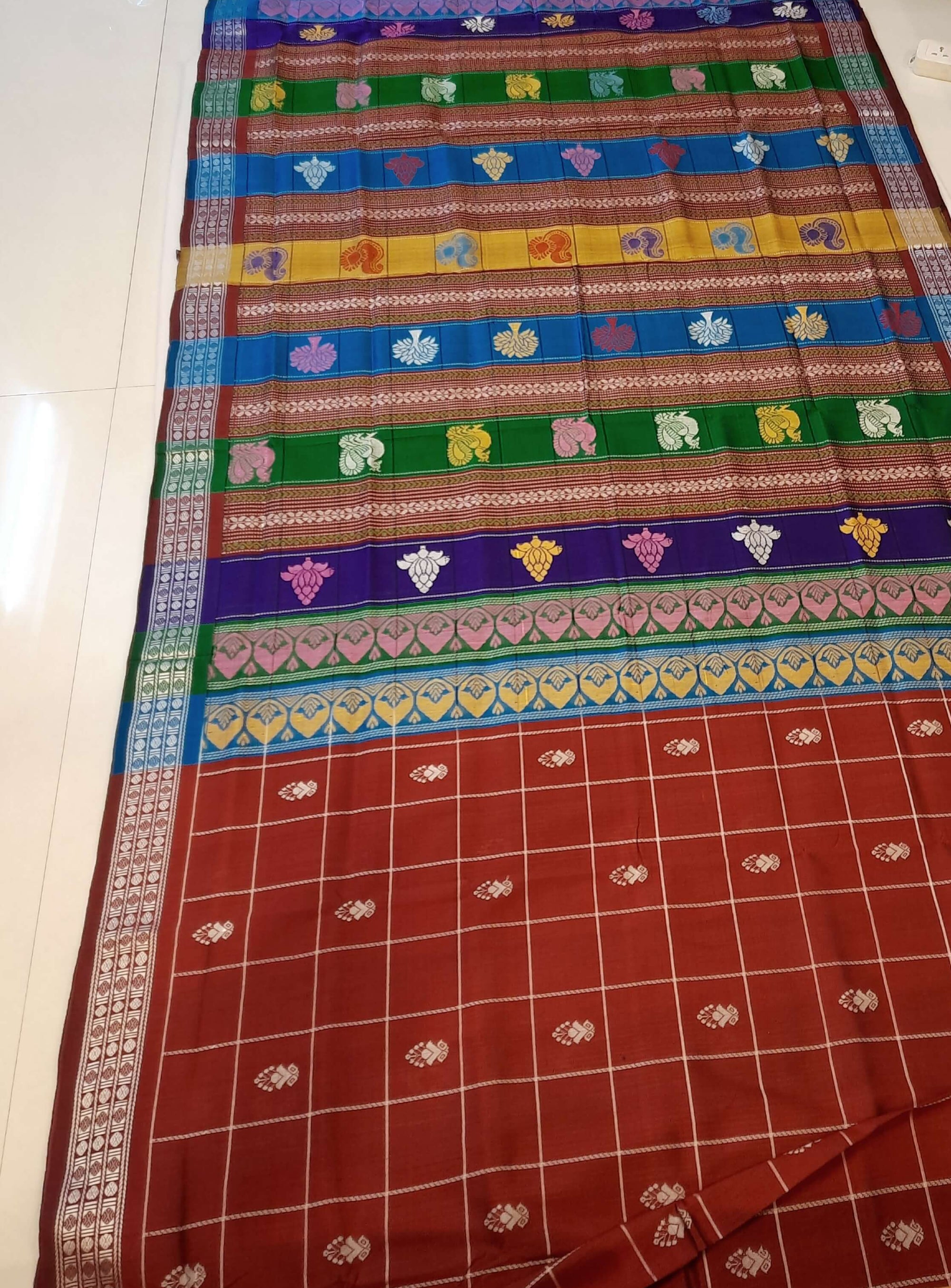 Maroon Checkered Berhampuri Patta Silk Saree with Double Anchal running blouse piece