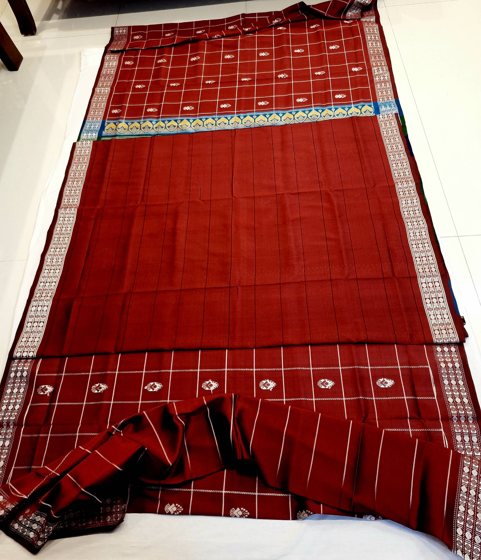 Maroon Checkered Berhampuri Patta Silk Saree with Double Anchal running blouse piece