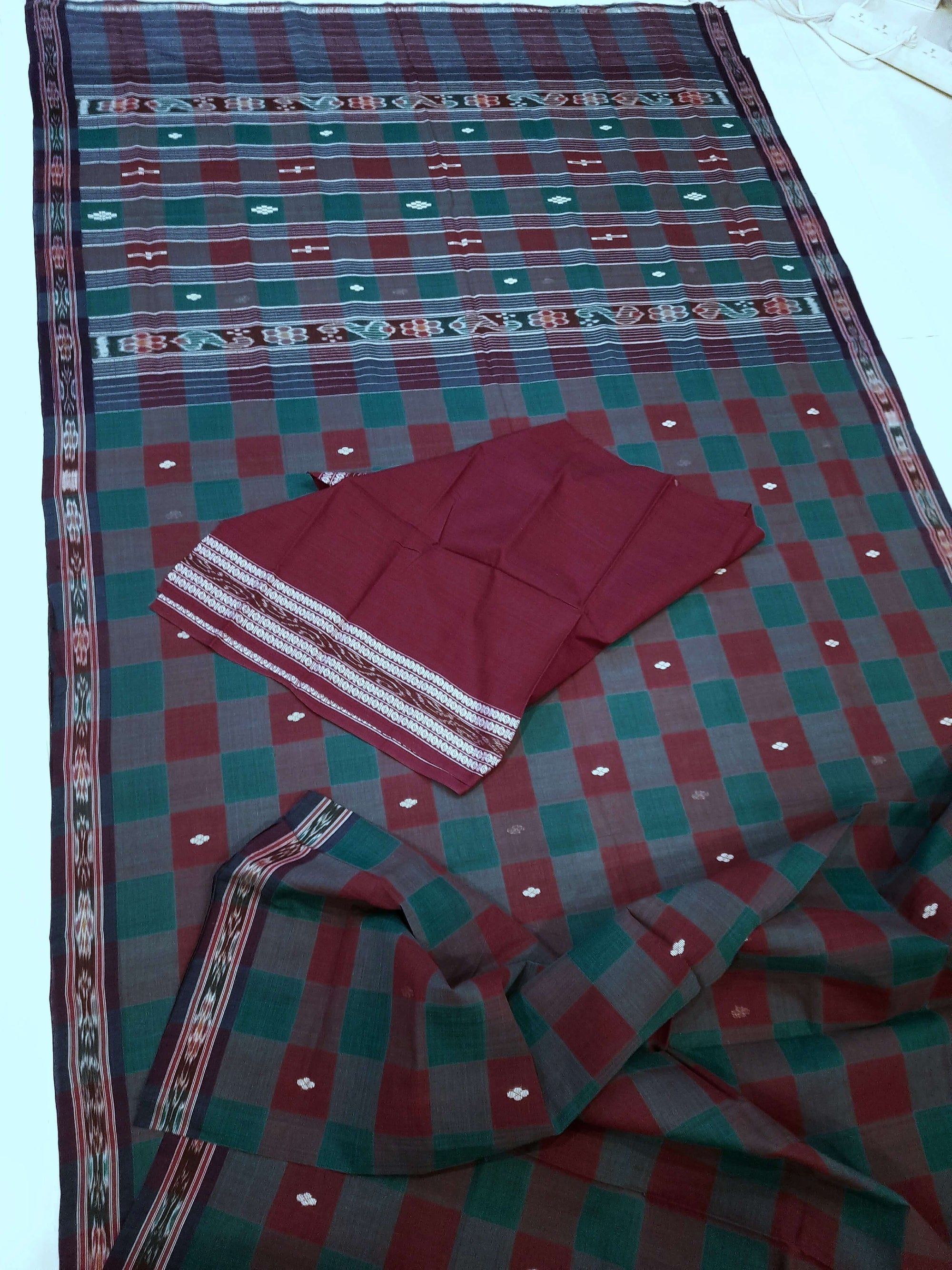 Checkered body Cotton Odisha Ikat saree with mix match blouse piece