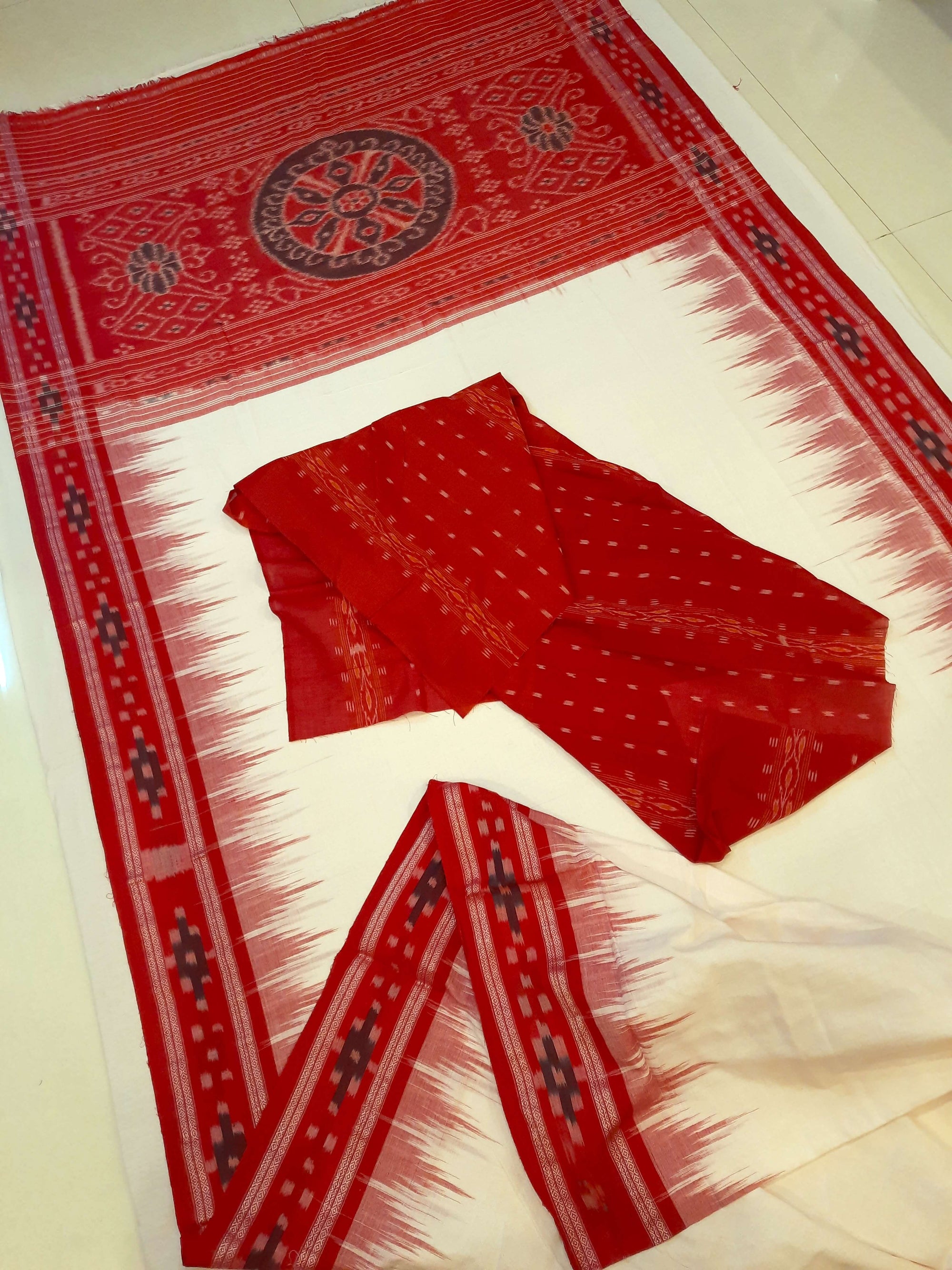White Red Cotton Odisha Ikat saree with mix match cotton ikat blouse piece