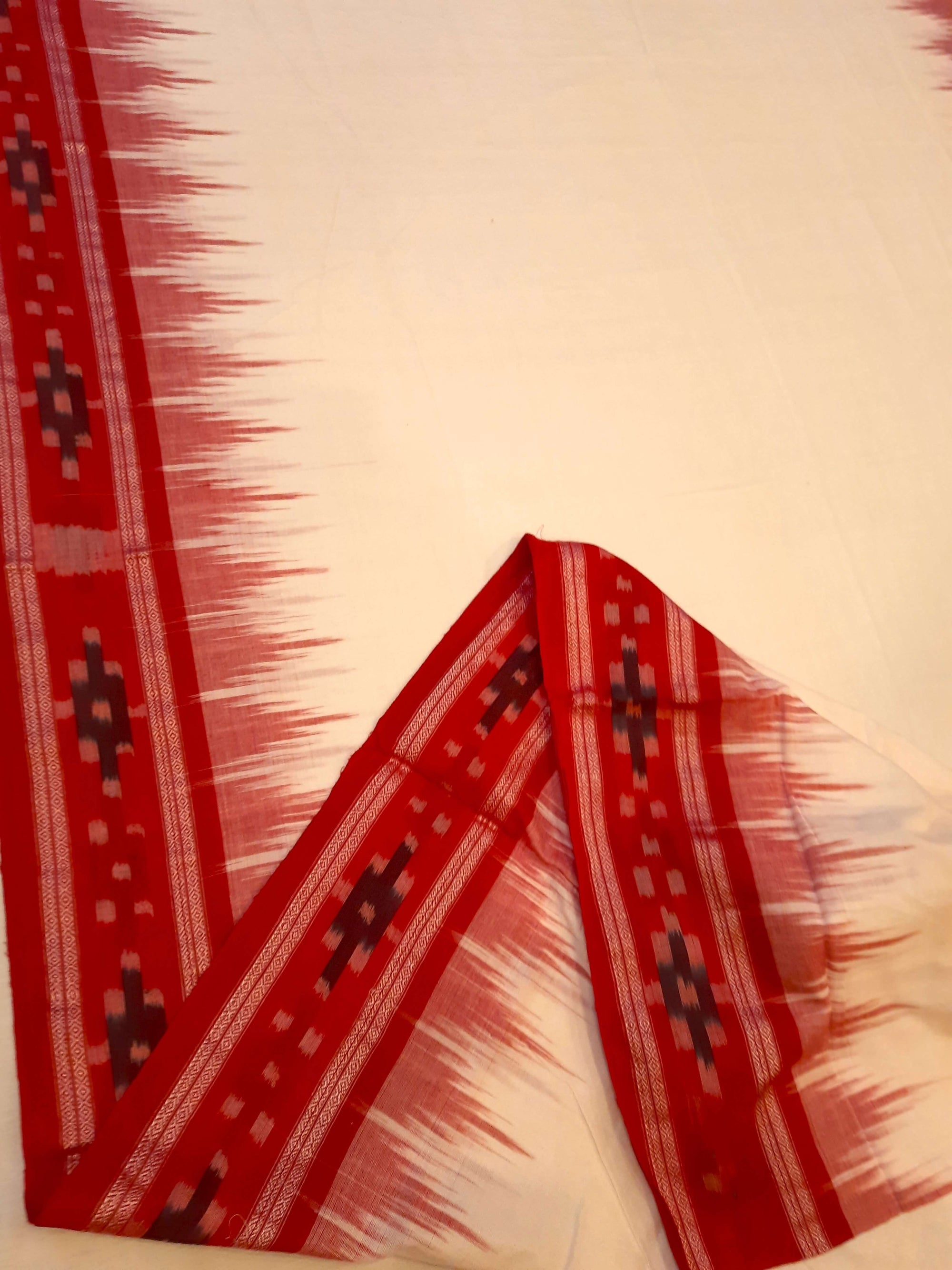 White Red Cotton Odisha Ikat saree with mix match cotton ikat blouse piece