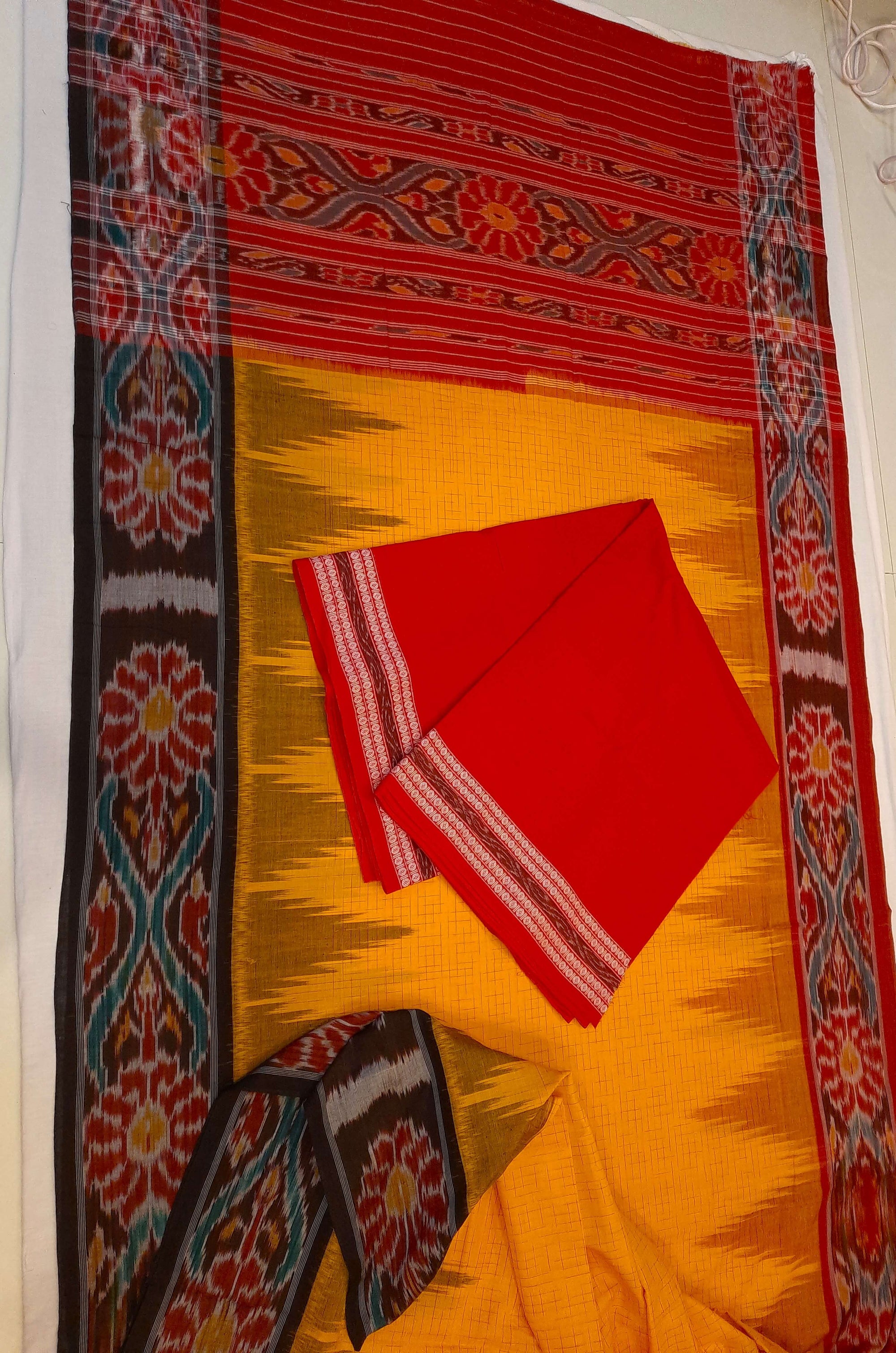 Yellow Gangajamuna border Cotton Odisha Ikat saree with mix match cotton ikat blouse