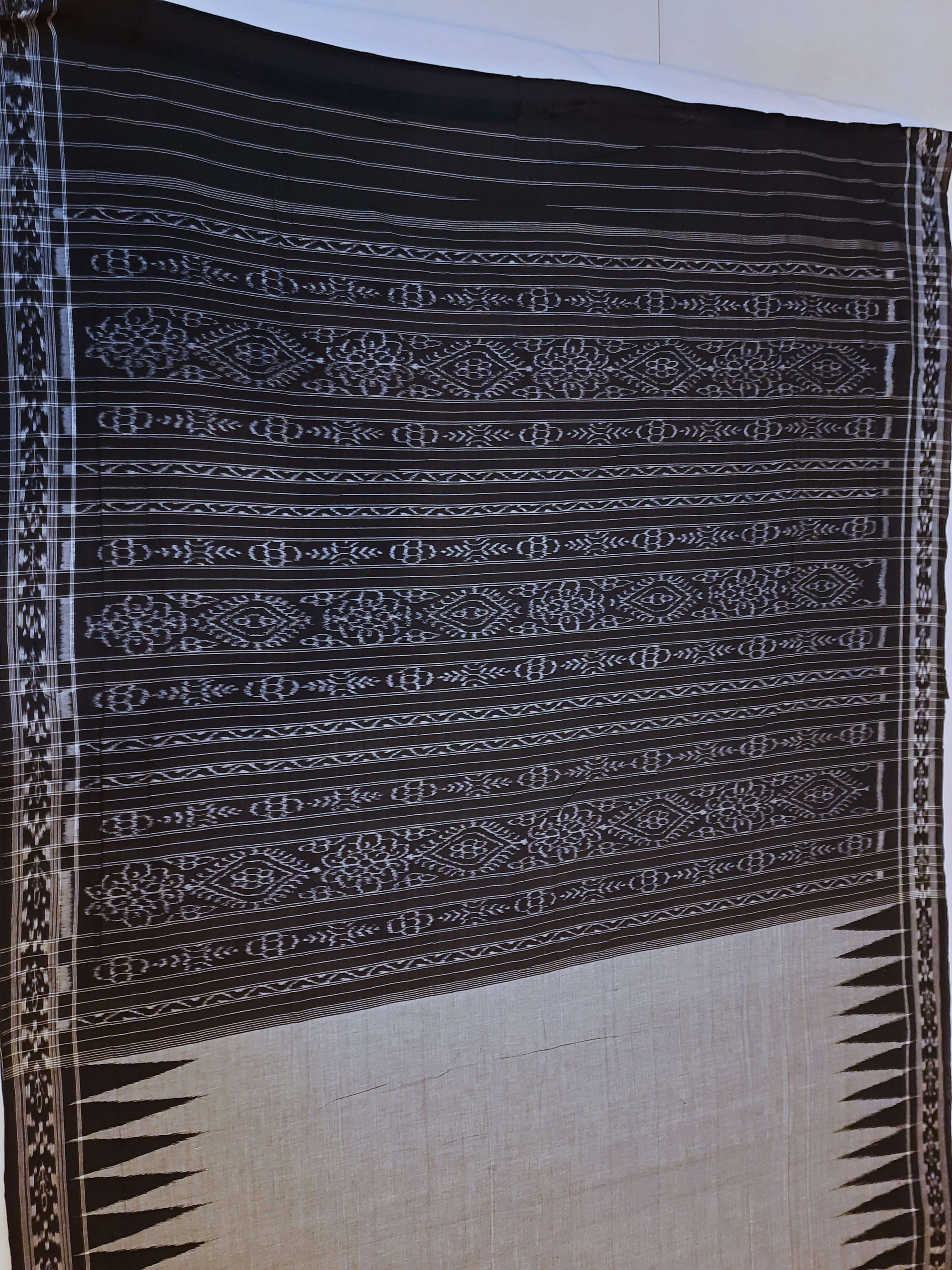 Grey Cotton Odisha Ikat saree with running blouse piece