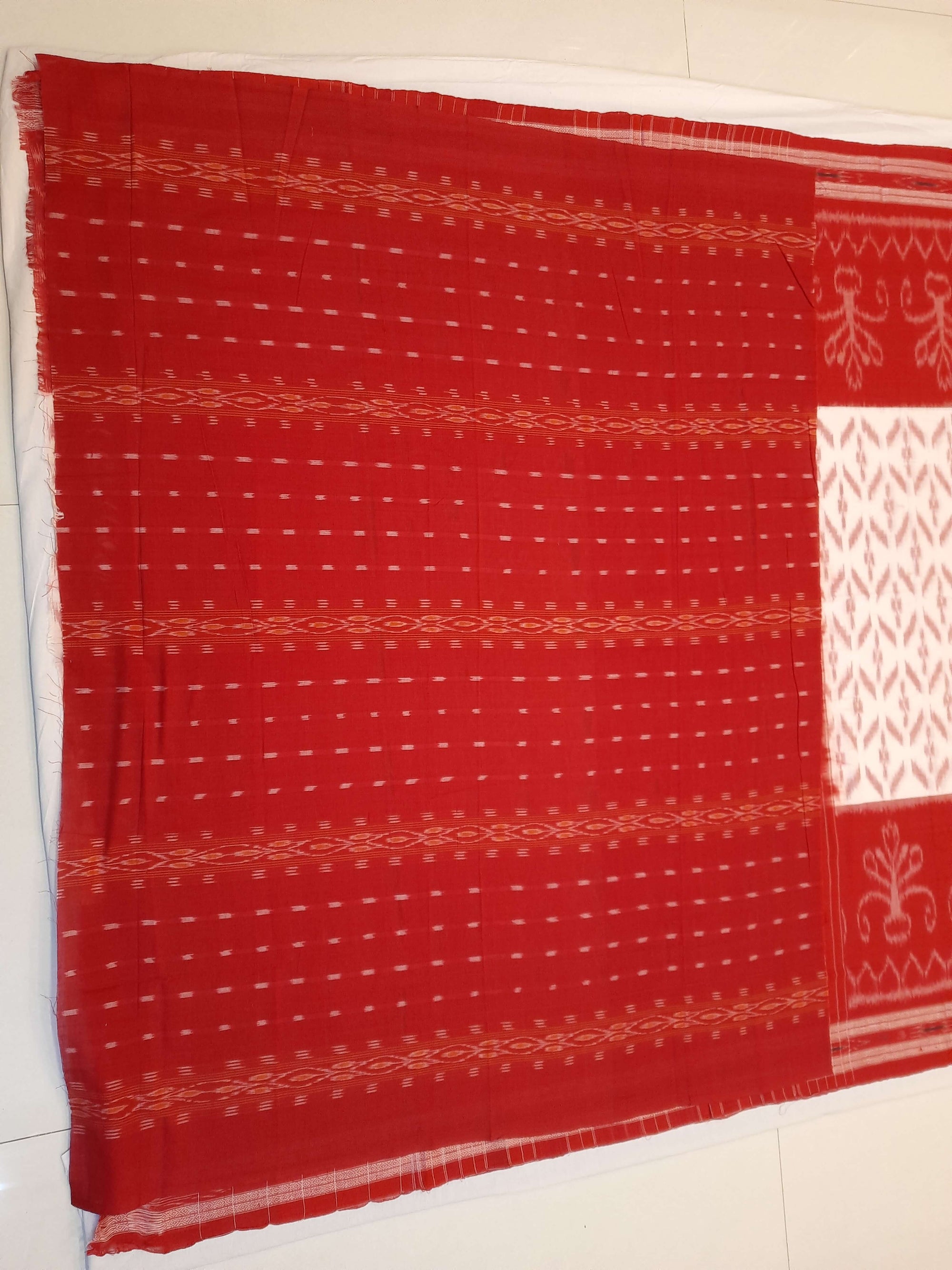 White Red wide border Cotton Odisha Ikat saree with mix match cotton ikat blouse piece