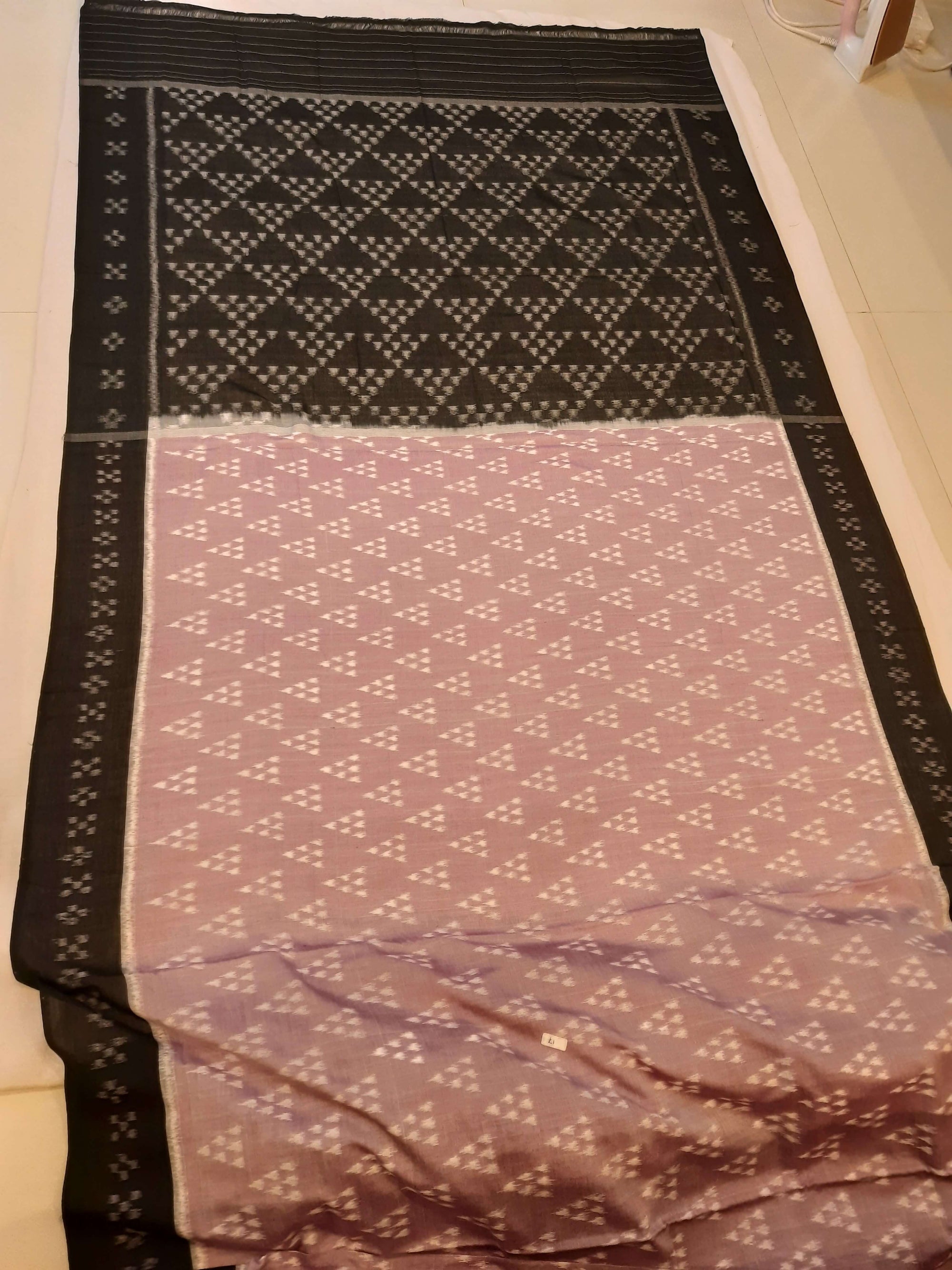 Light Lavender Odisha Ikat saree with cotton ikat blouse piece