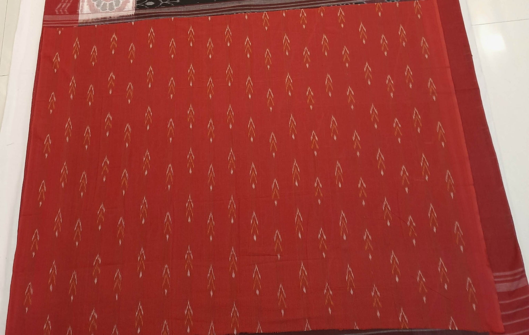 White with Red Cotton Odisha Ikat saree with mix match cotton ikat blouse piece