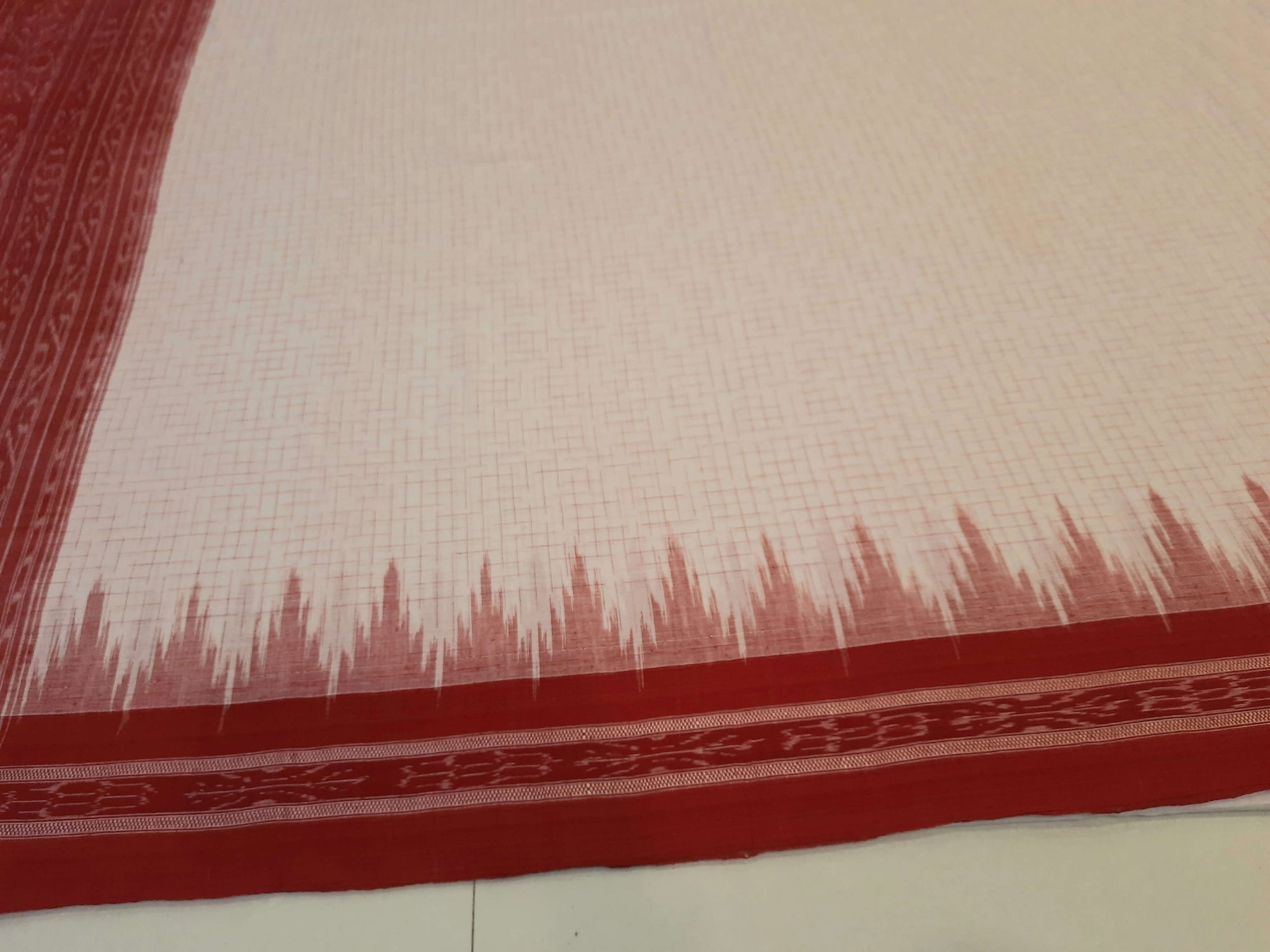 White with Red Cotton Odisha Ikat saree with mix match cotton ikat blouse piece