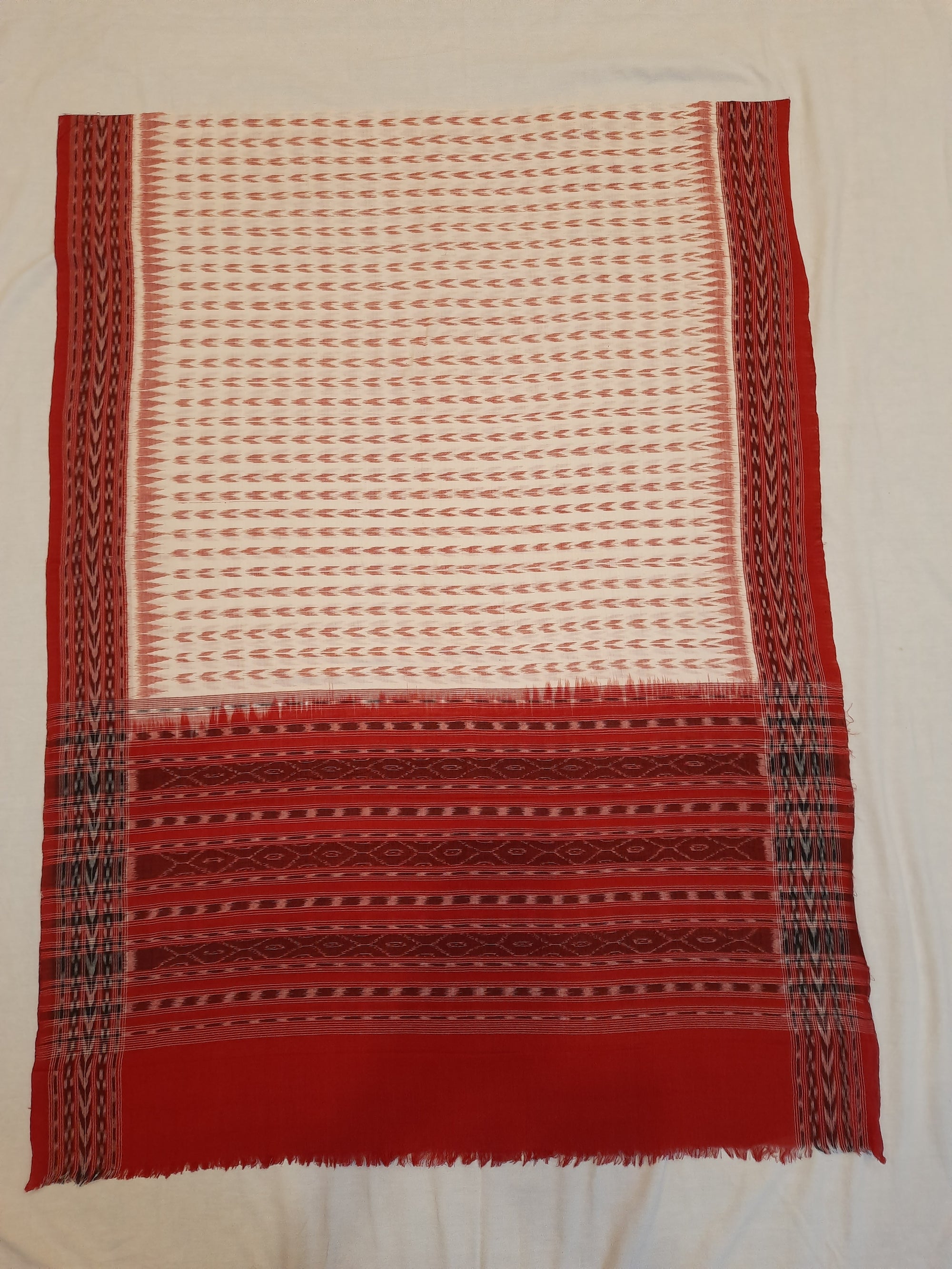 White and Red Cotton Sambalpuri Dupatta