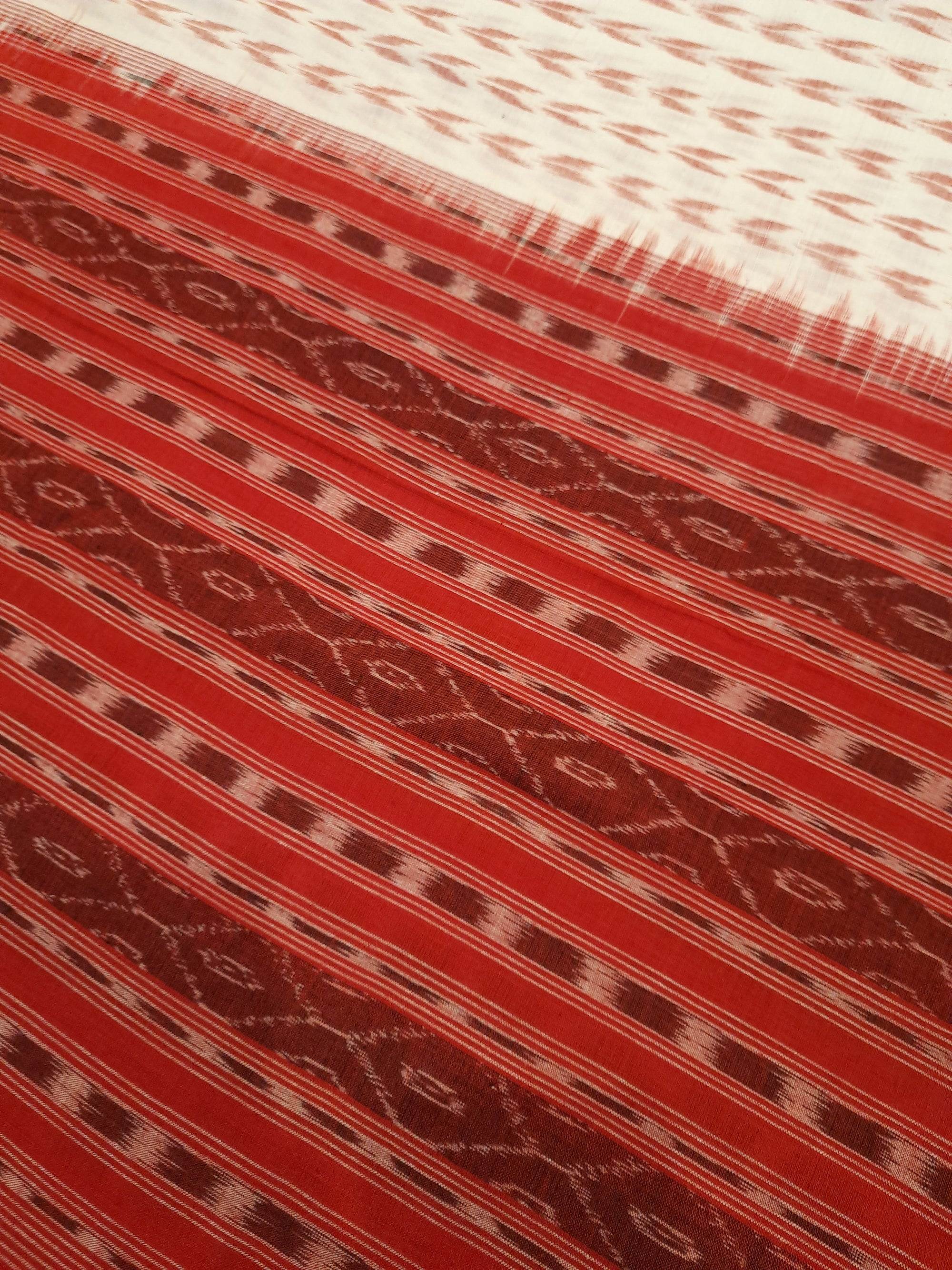 White and Red Cotton Sambalpuri Dupatta