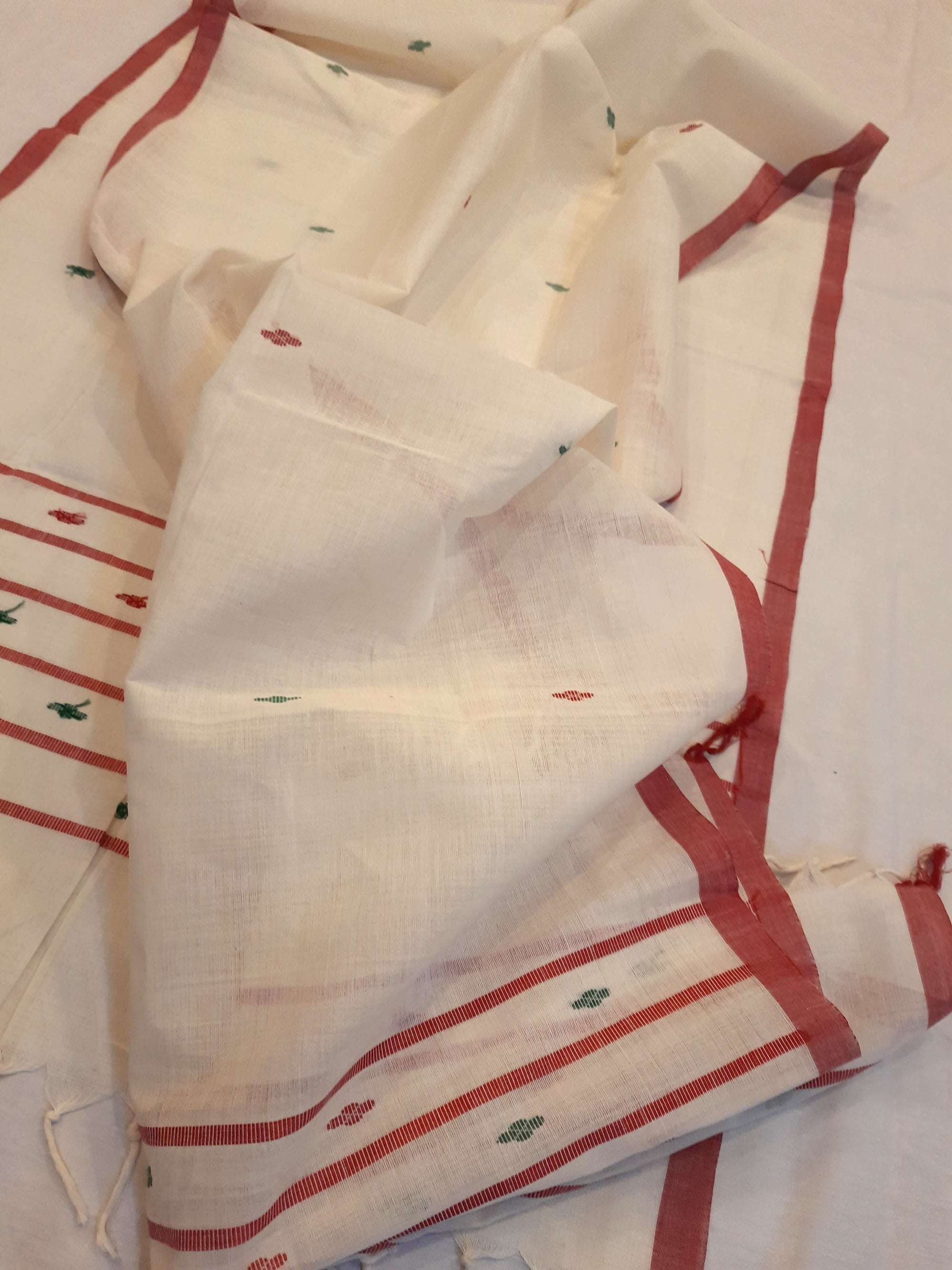 Off-white Cotton ikat Stole