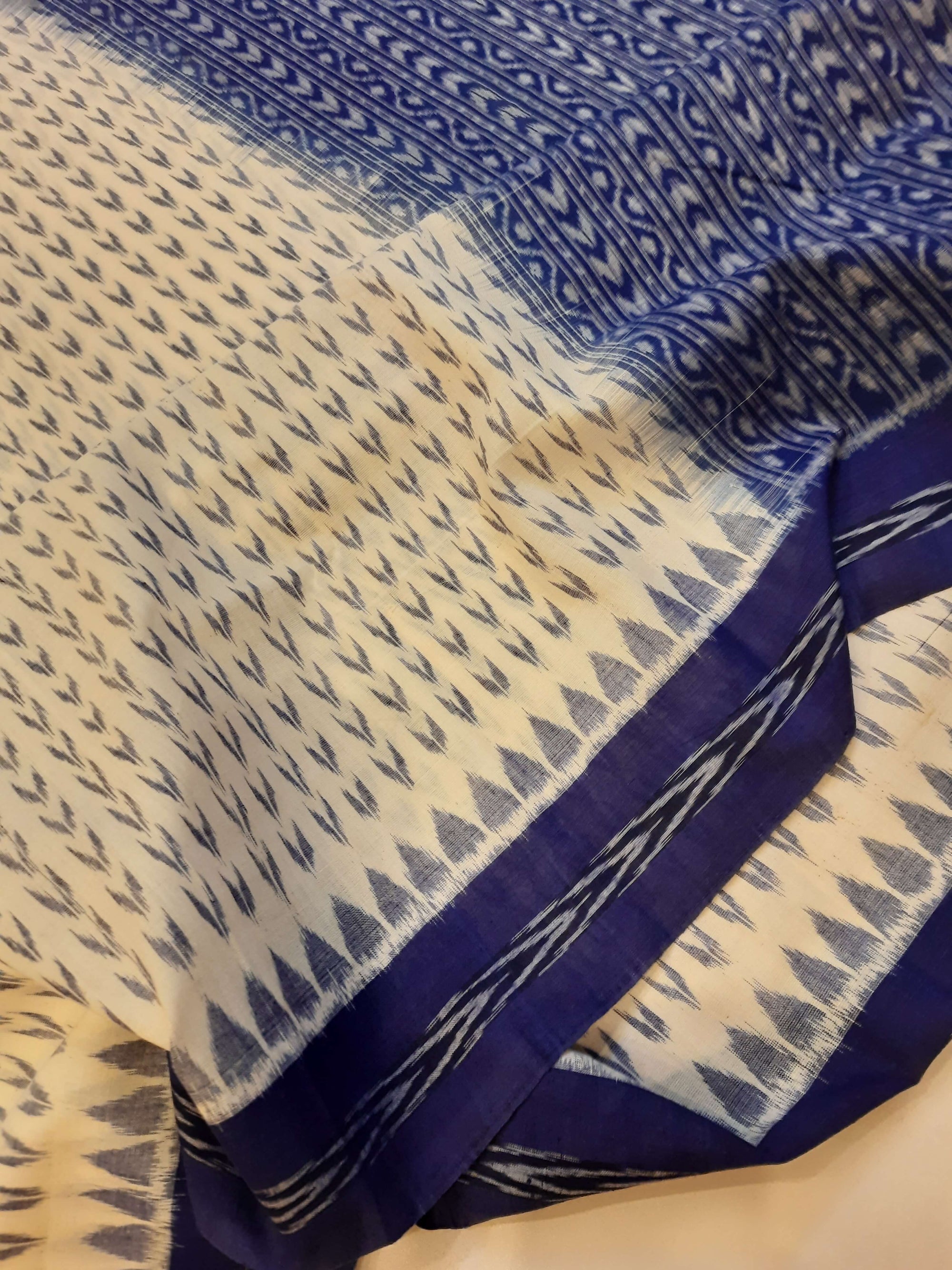 White and Blue Cotton Sambalpuri Dupatta