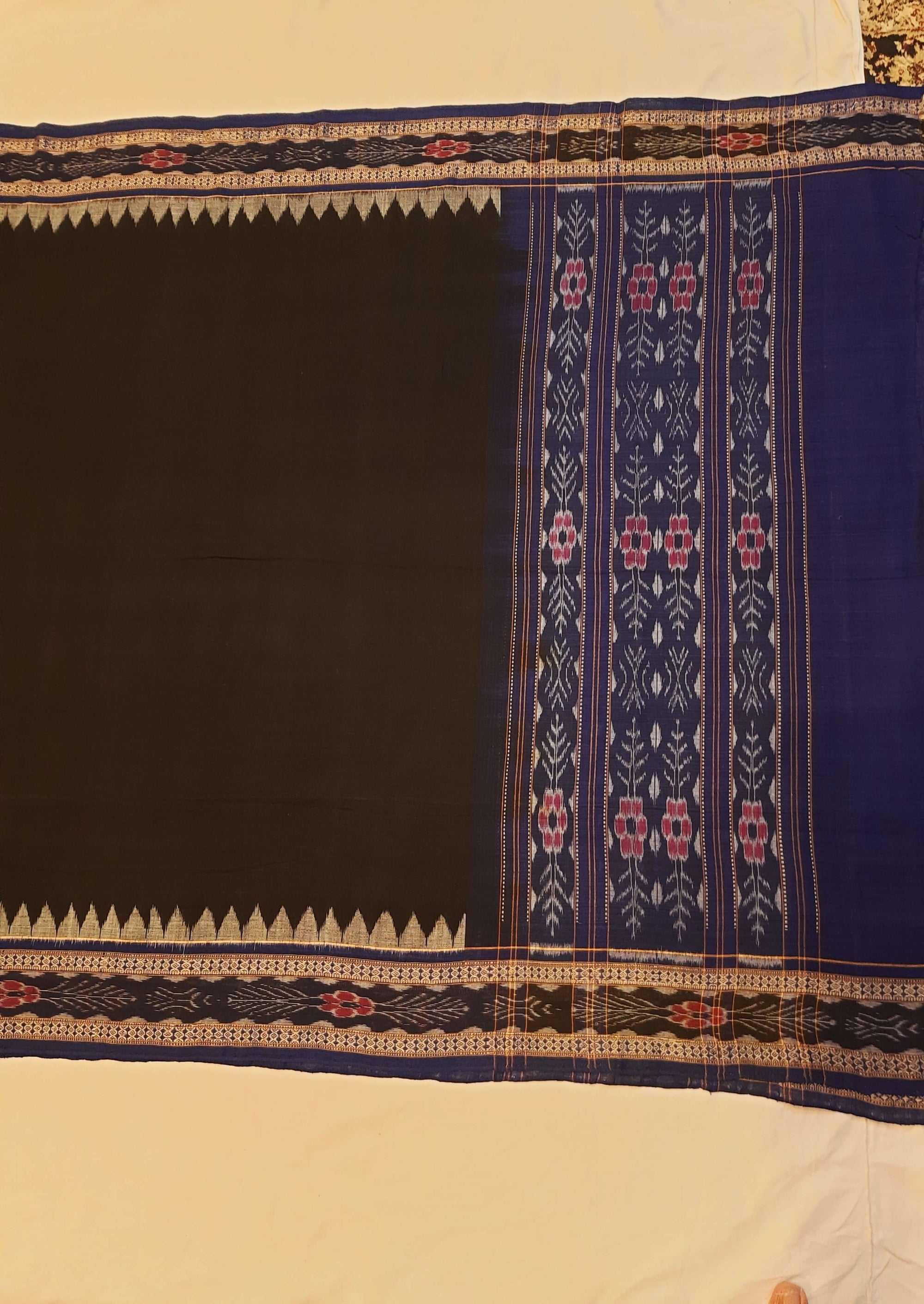 Black and Blue Cotton Sambalpuri Dupatta