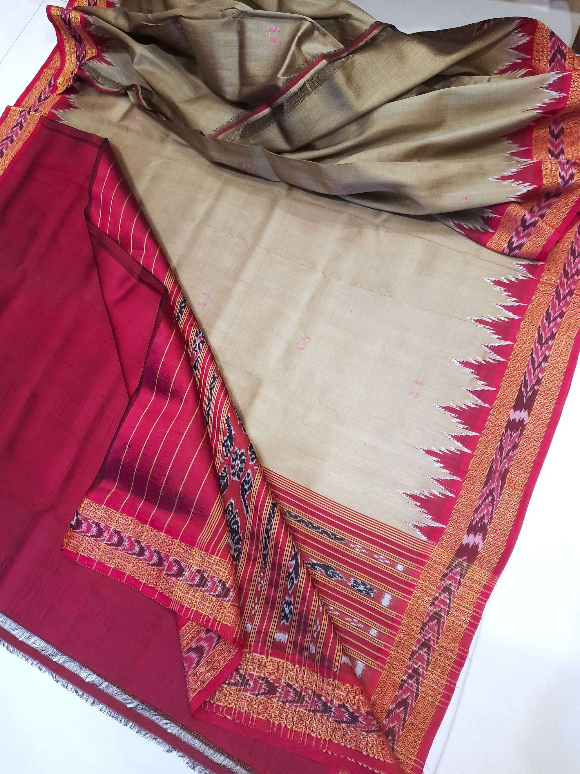 GreenishGrey with Pink Odisha Khandua Patta Silk Saree with running blouse piece