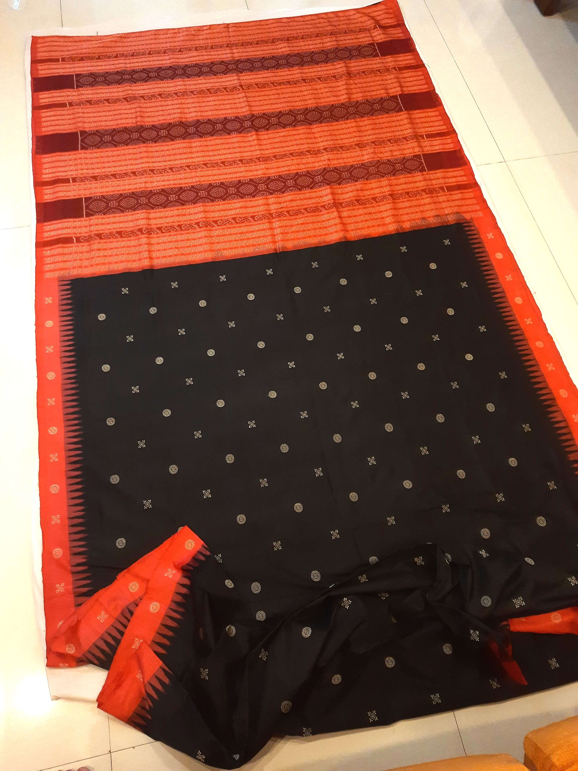 Black with Tamoto Red Sambalpuri Silk Saree with running plain blouse piece
