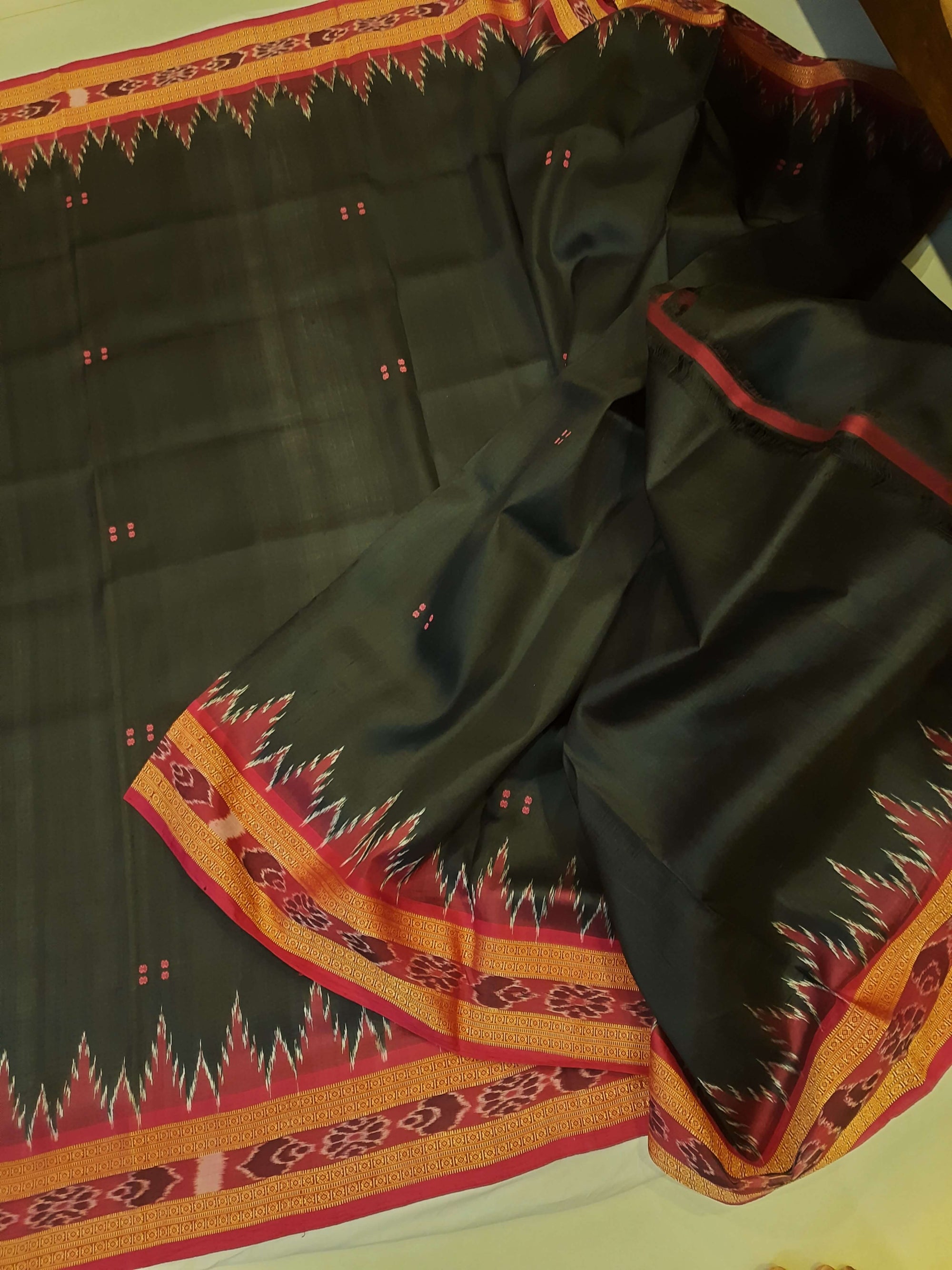 Black with Pink Odisha Khandua Patta Silk Saree with running blouse piece