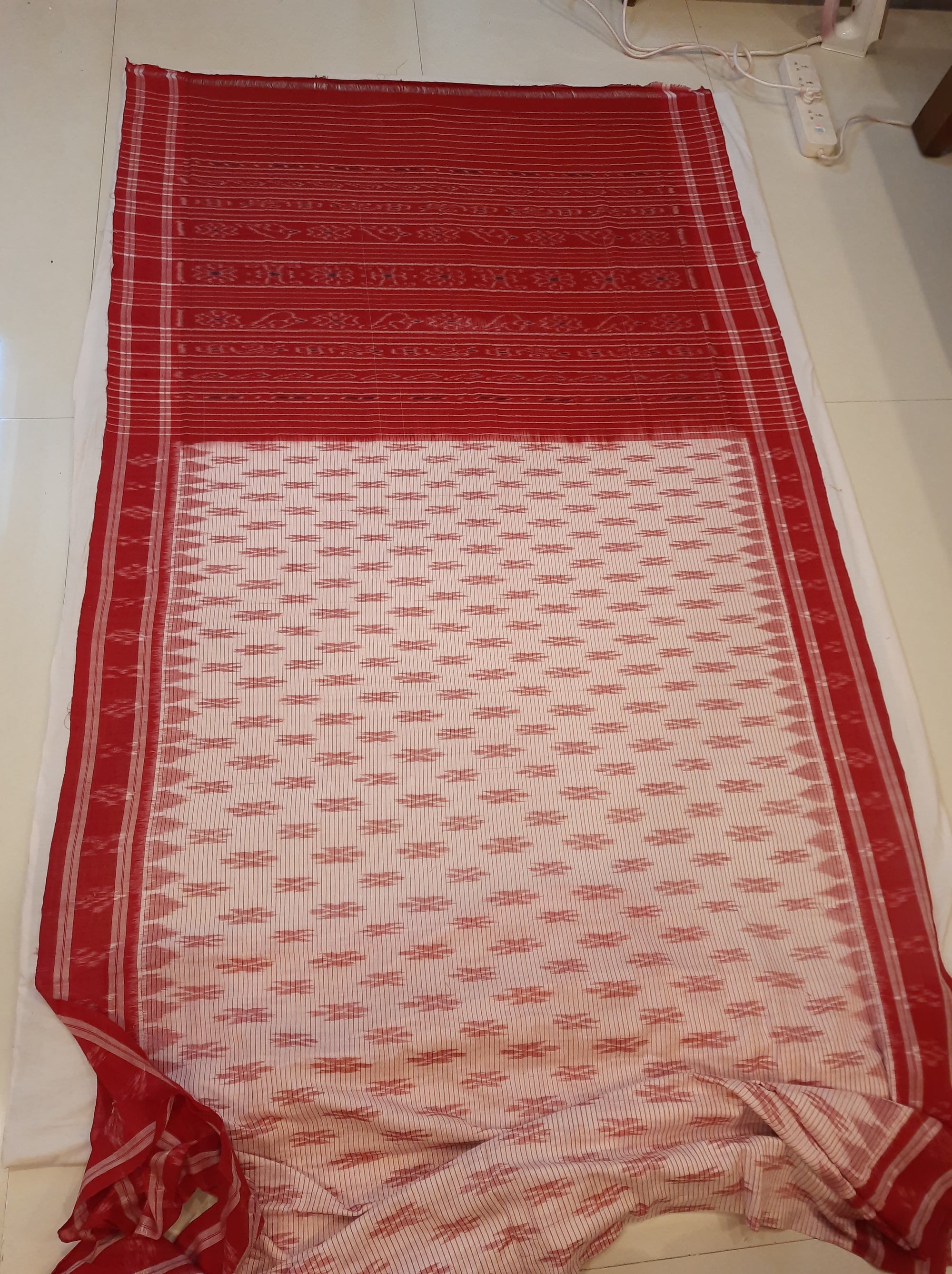 White with Red Cotton Odisha Ikat saree with cotton ikat blouse piece