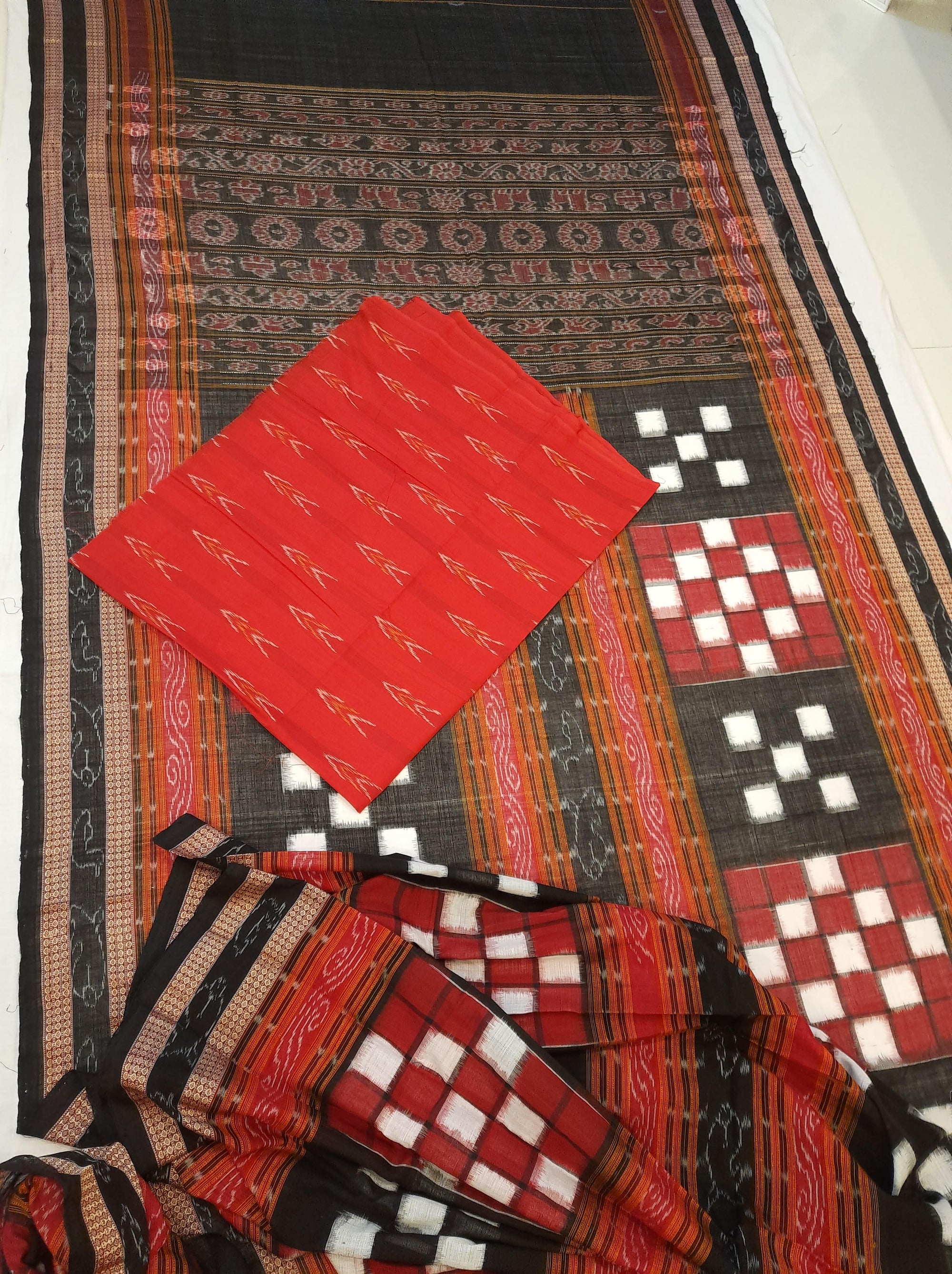 Bichitrapuri Sambalpuri  Cotton Saree with cotton ikat blouse piece