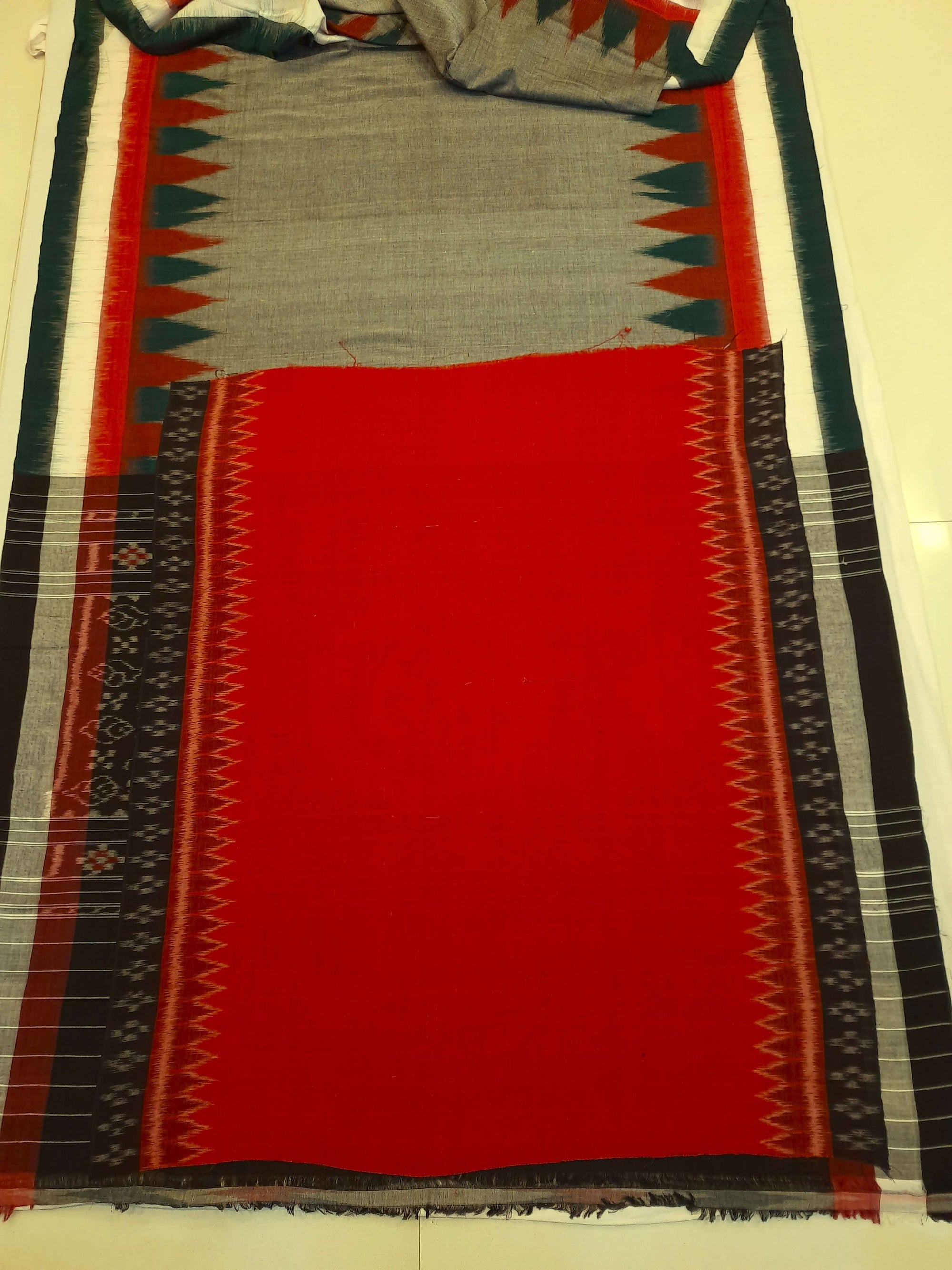 Grey double border Cotton Odisha Ikat saree with cotton ikat blouse piece