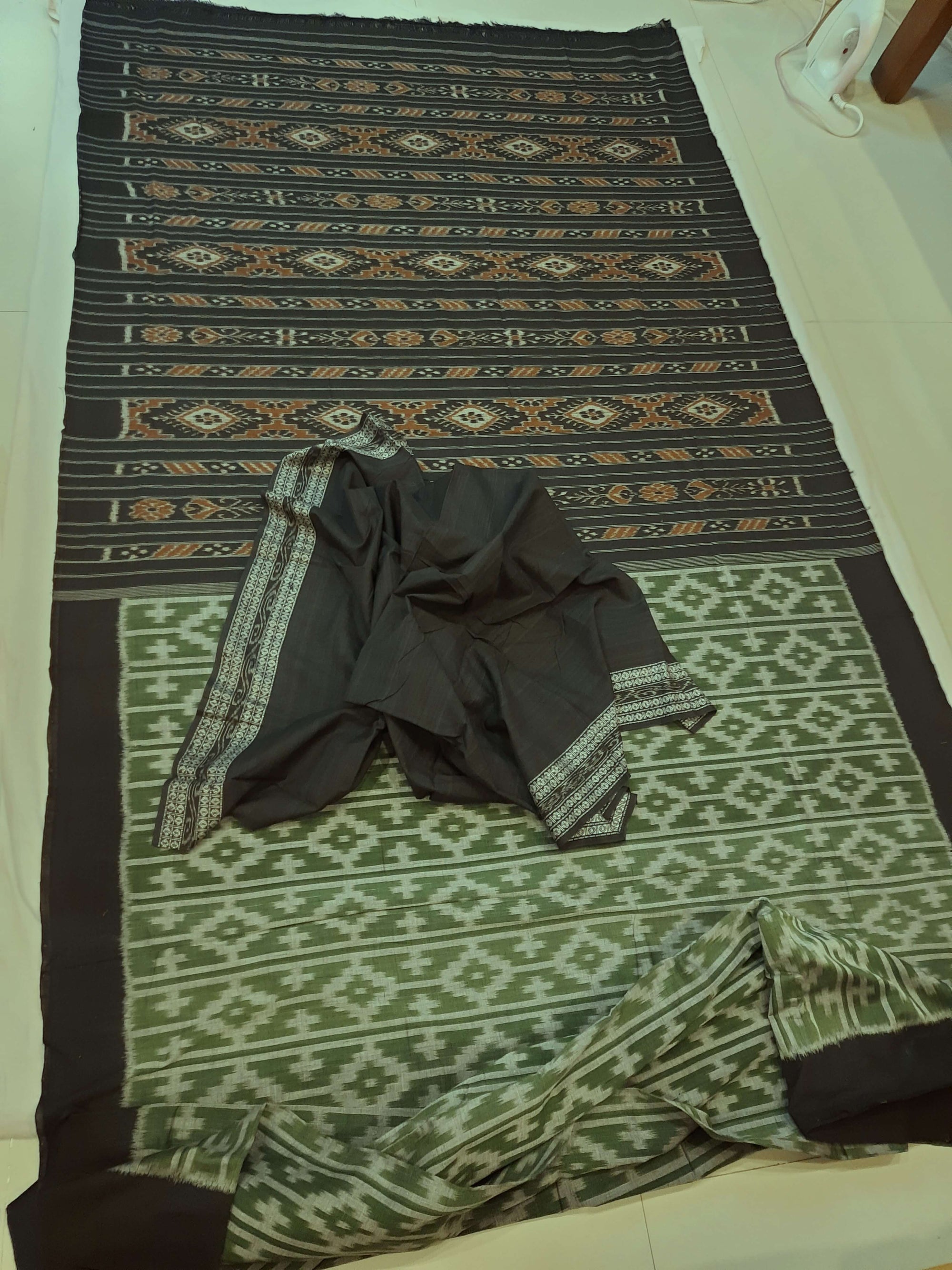 Green Cotton Odisha Ikat saree with mix match cotton ikat blouse piece
