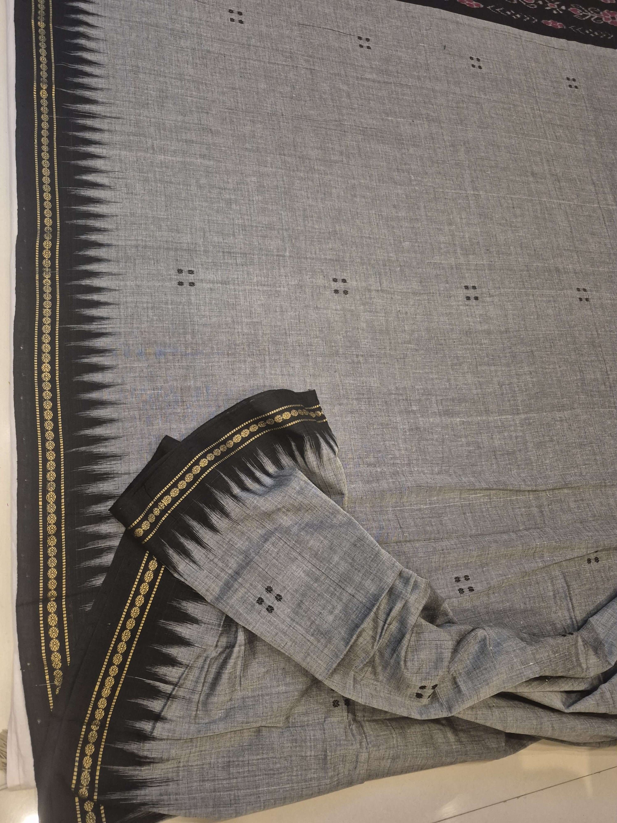 Grey Ekphulia Pattern Odisha Ikat Cotton Saree with cotton ikat blouse piece