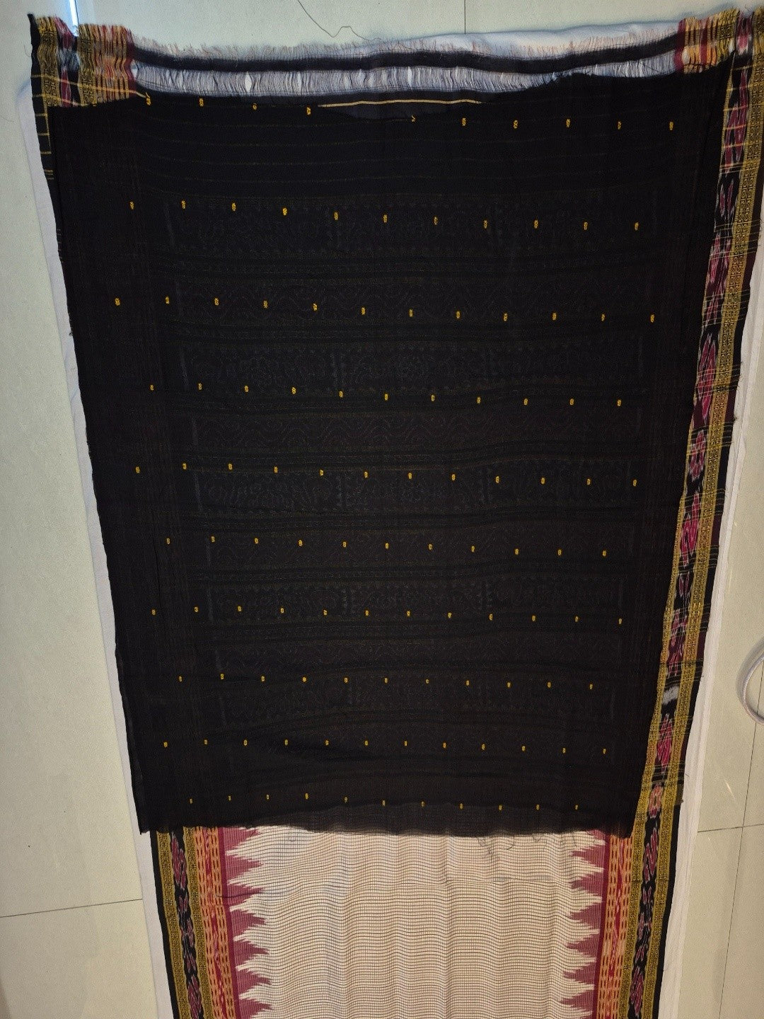 Beige Sachipar pattern Odisha Khandua Pata Silk Saree with cotton ikat blouse piece