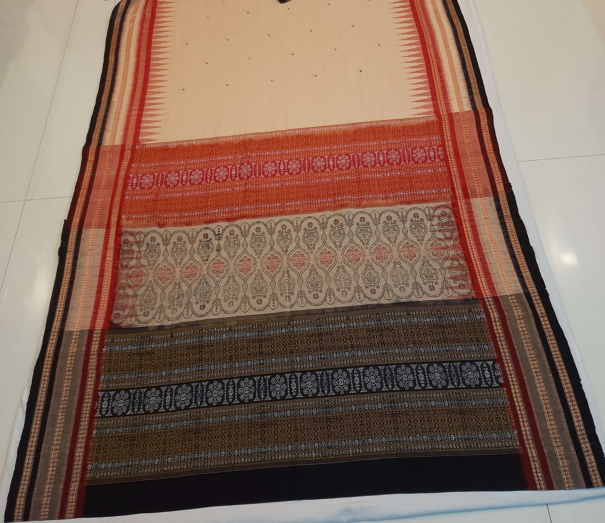 Sand Colour Sambalpuri Cotton Saree with running blouse piece