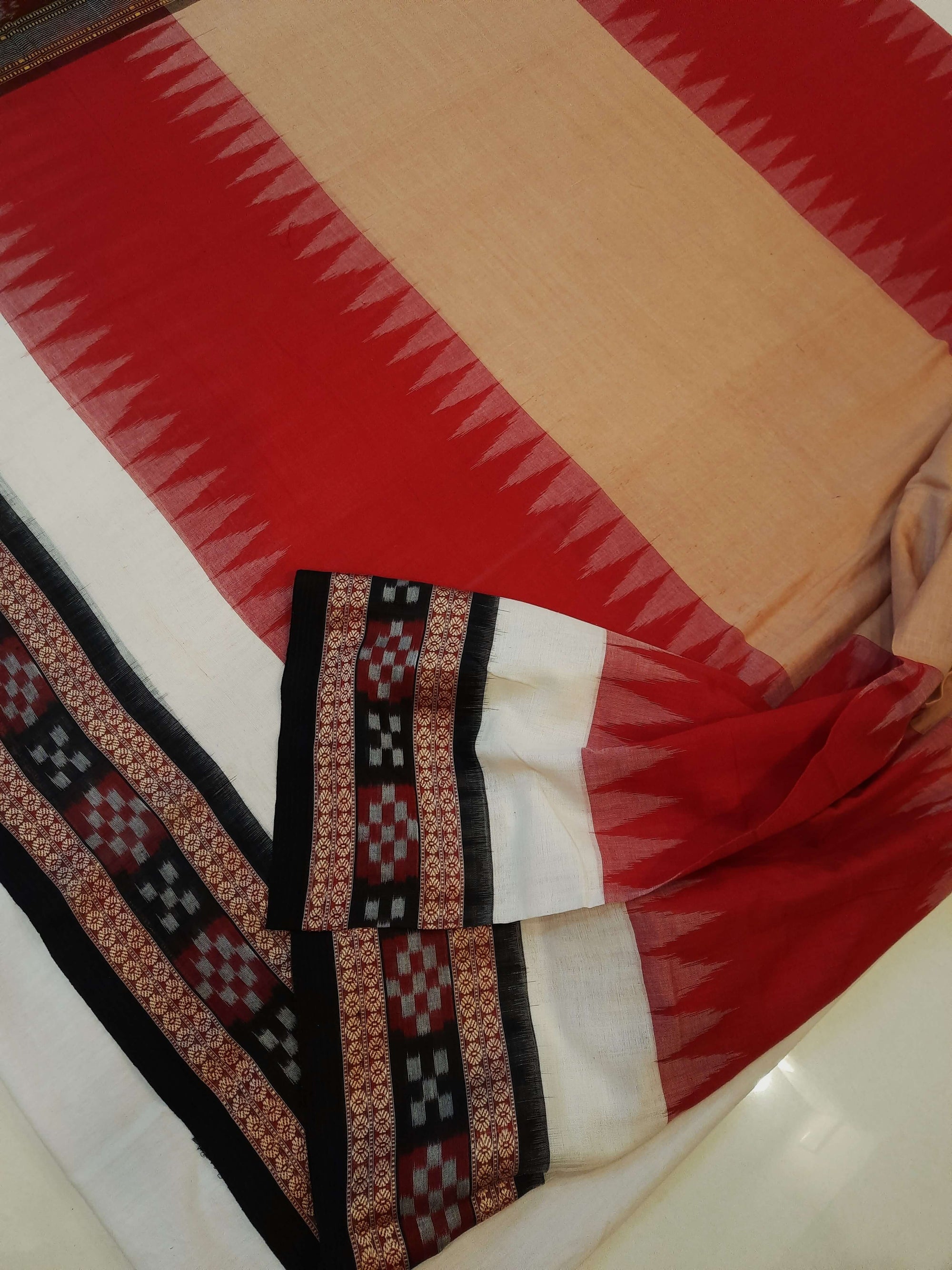 Multi Coloured Sambalpuri Cotton Saree with running blouse piece