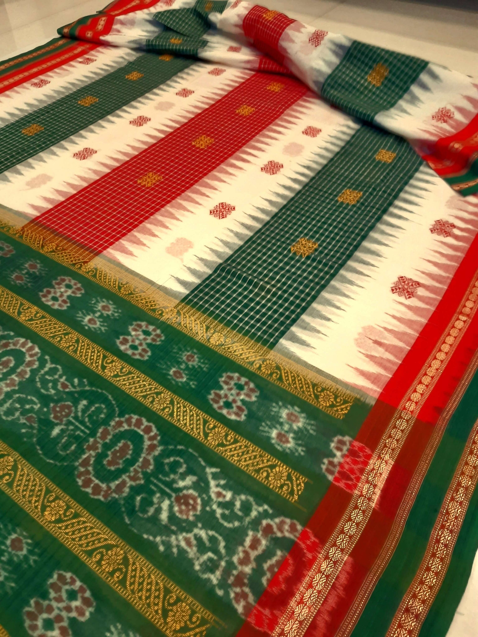 Multi coloured Sachipar Sambalpuri Cotton Saree with running blouse piece
