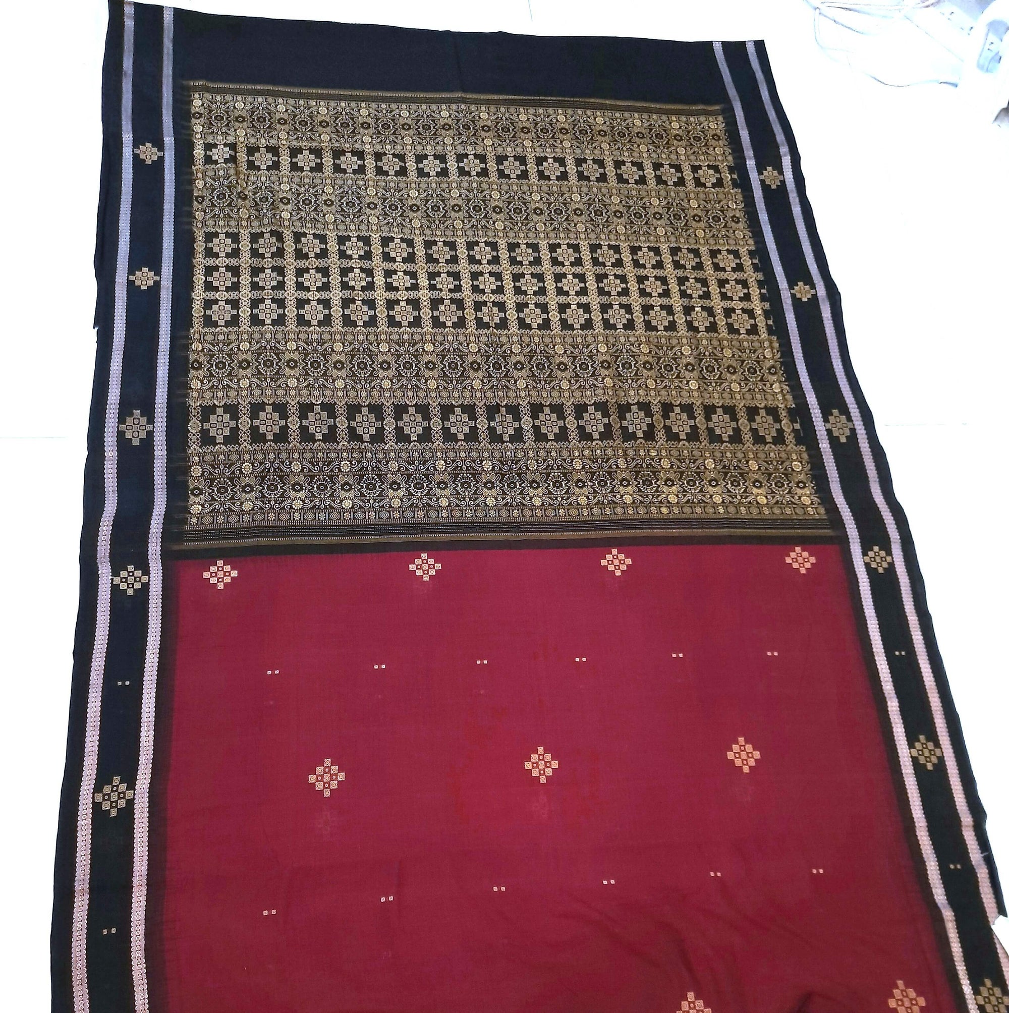 Maroon Sambalpuri Cotton  Bomkai Saree with running blouse piece