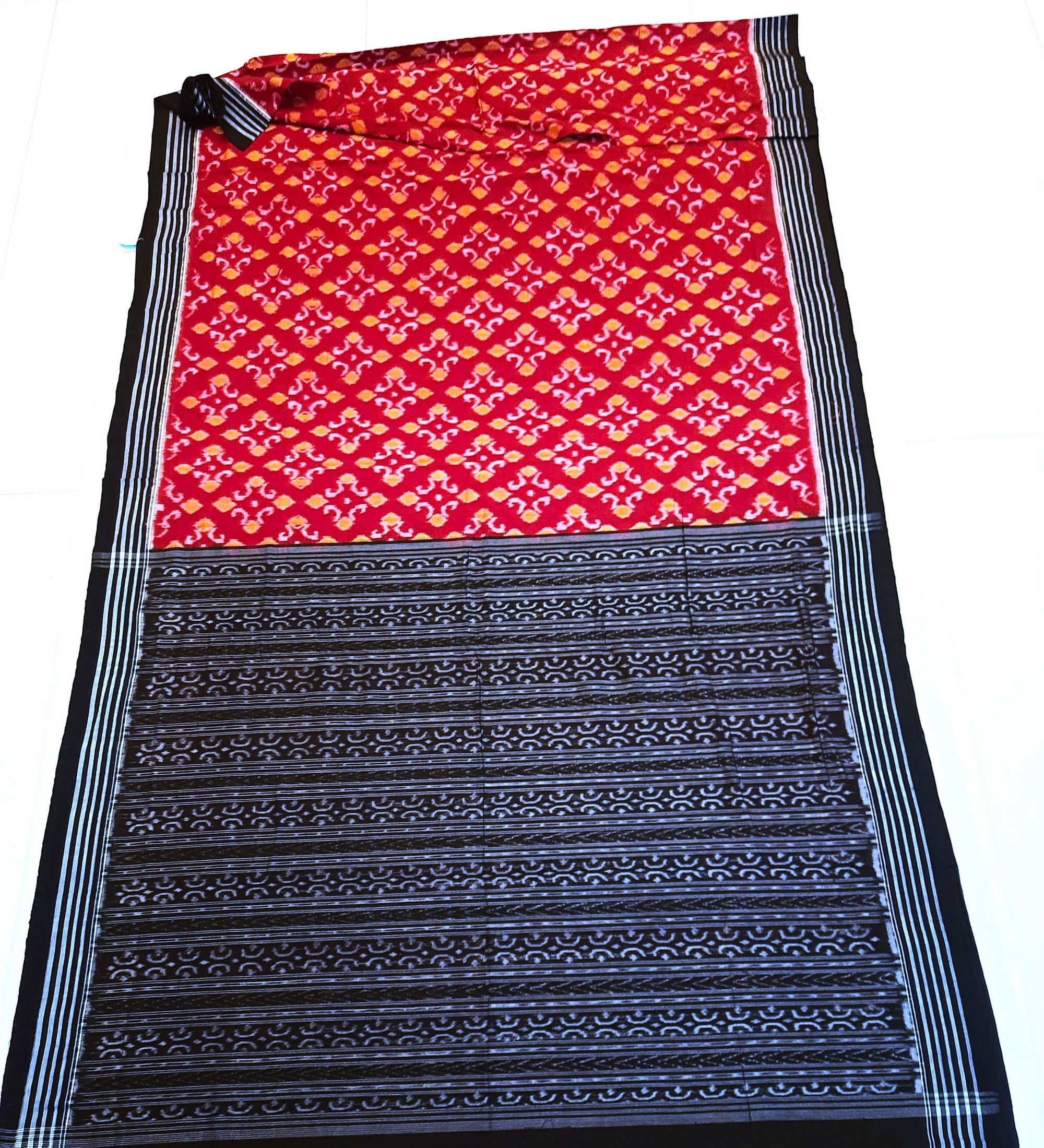 Red Sambalpuri Cotton Saree with running blouse piece