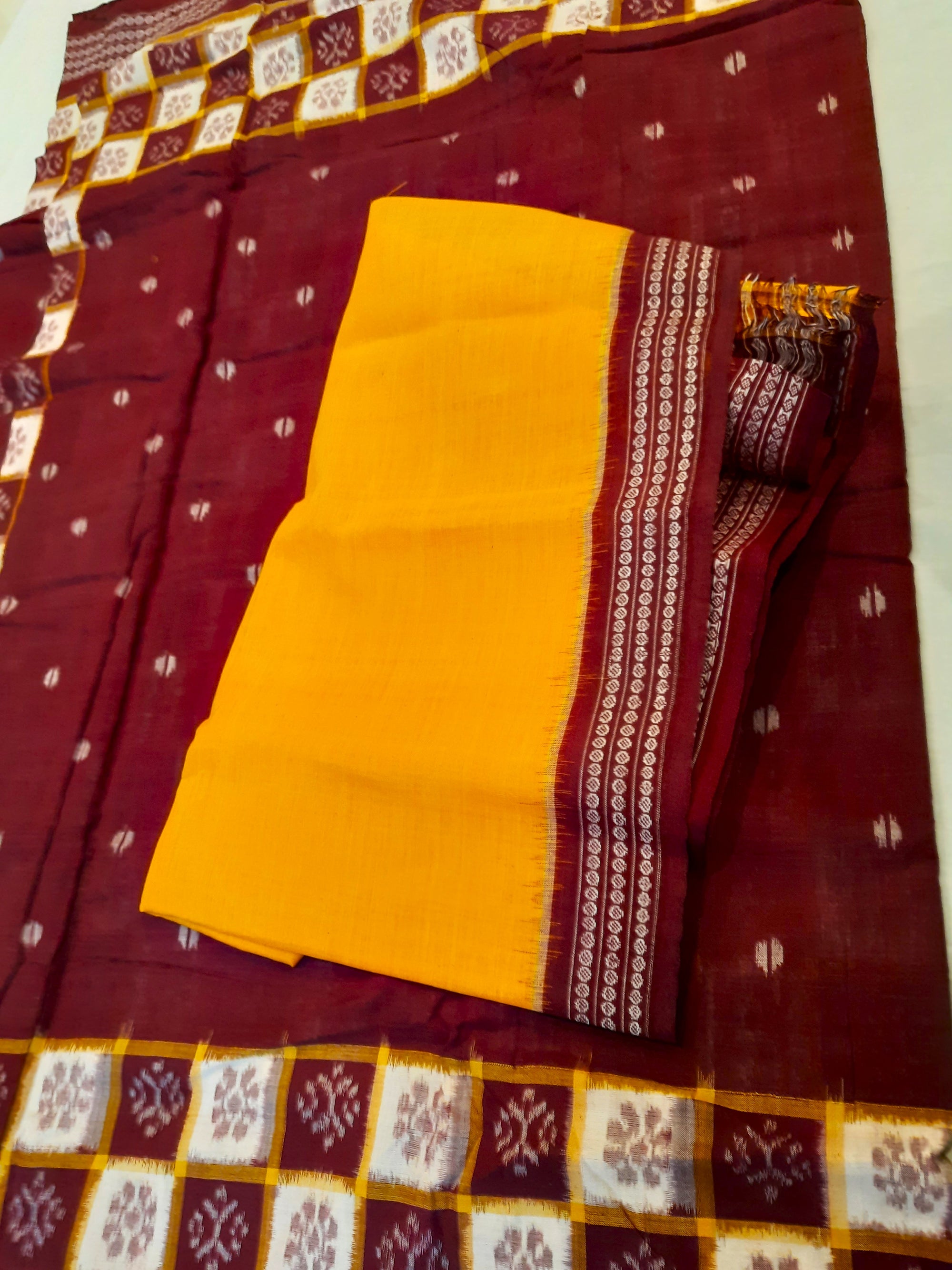 Maroon Patli Pleats Bomkai Sambalpuri cotton Saree with mix match ikat blouse piece